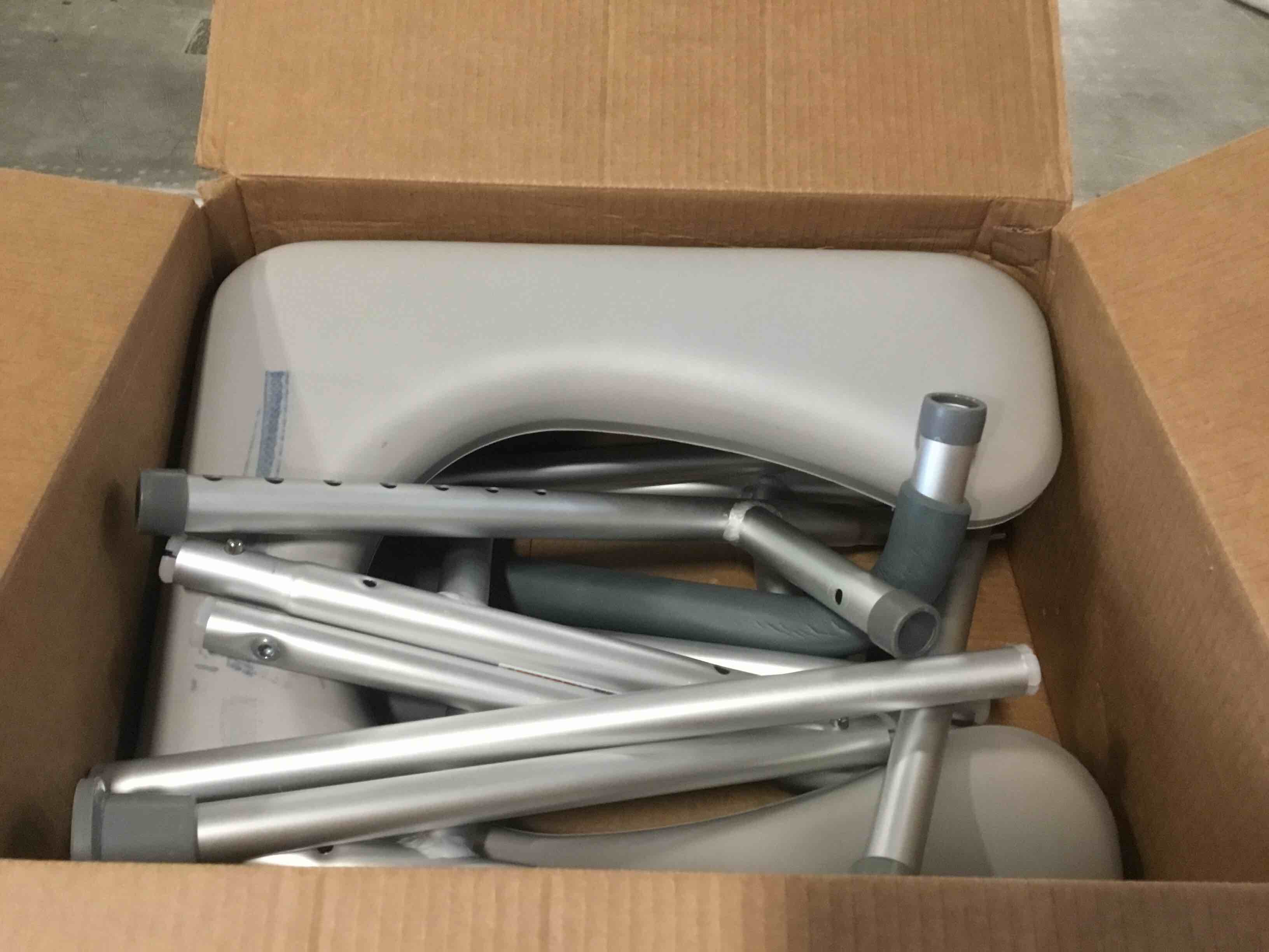 https://s3.amazonaws.com/lotting-images-prod/bidfta/PNK2327206_1741809494662.jpeg