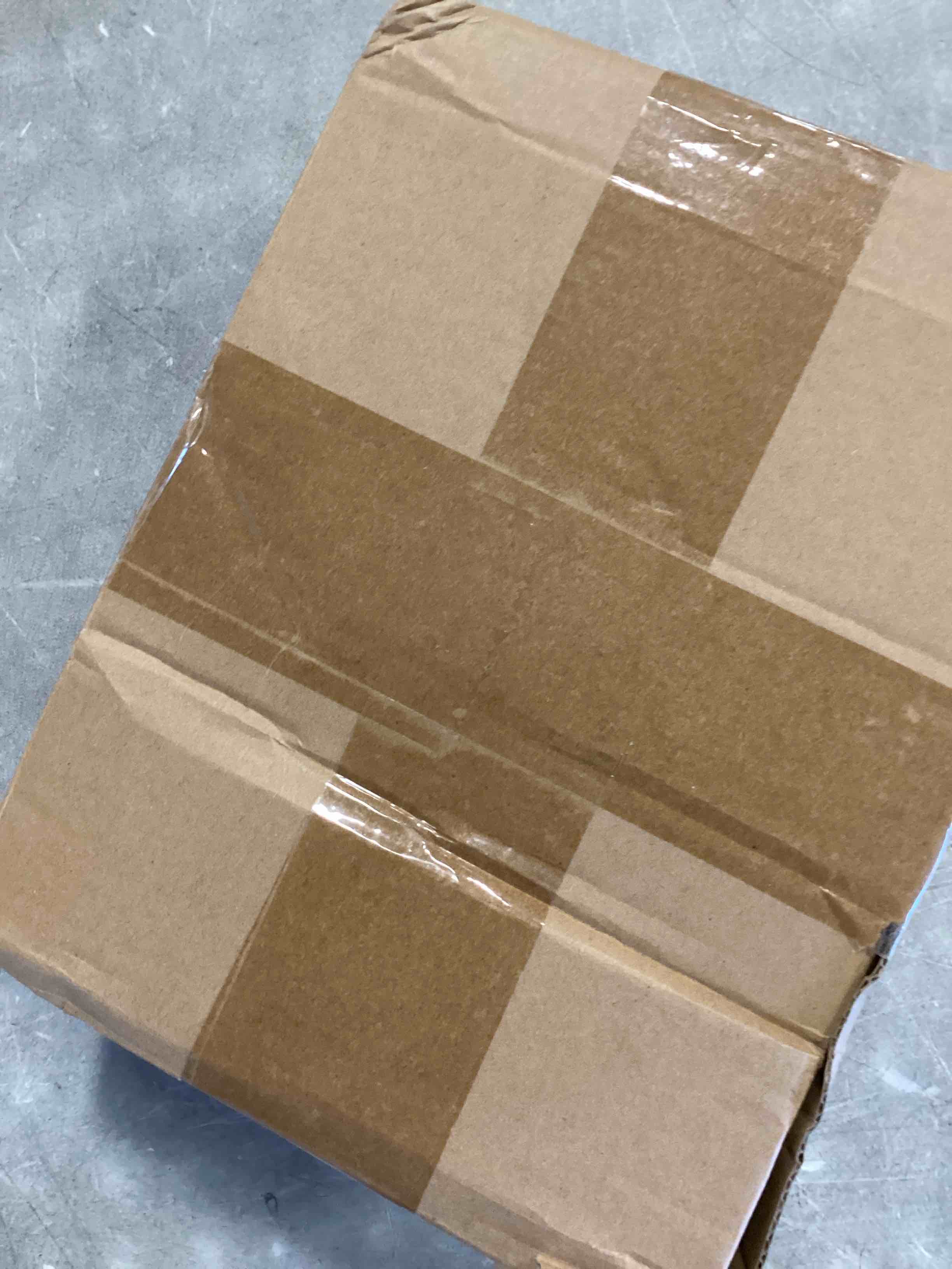 https://s3.amazonaws.com/lotting-images-prod/bidfta/PNK2327456_1742230995277.jpeg