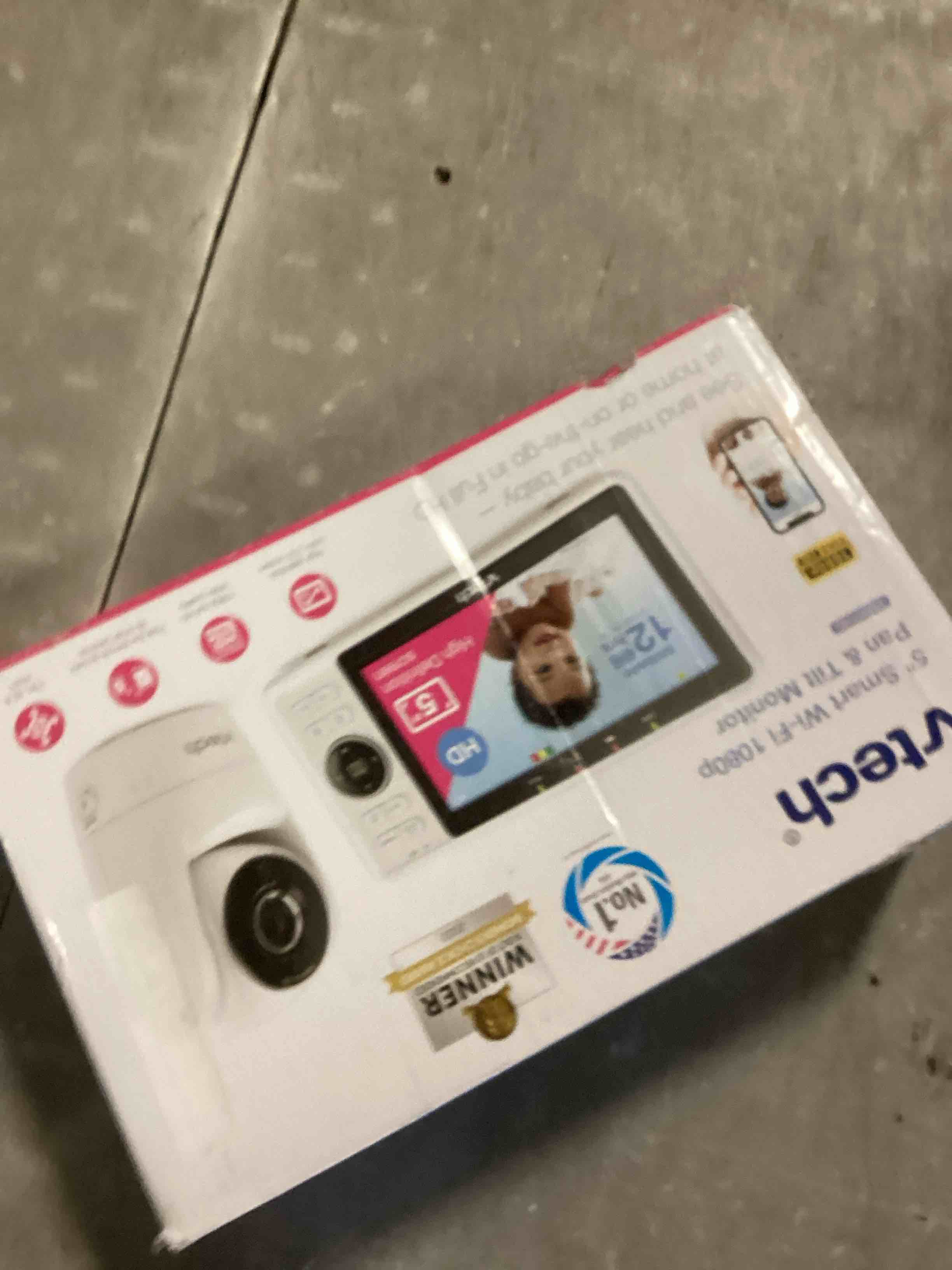 https://s3.amazonaws.com/lotting-images-prod/bidfta/PNK2327468_1742229963585.jpeg
