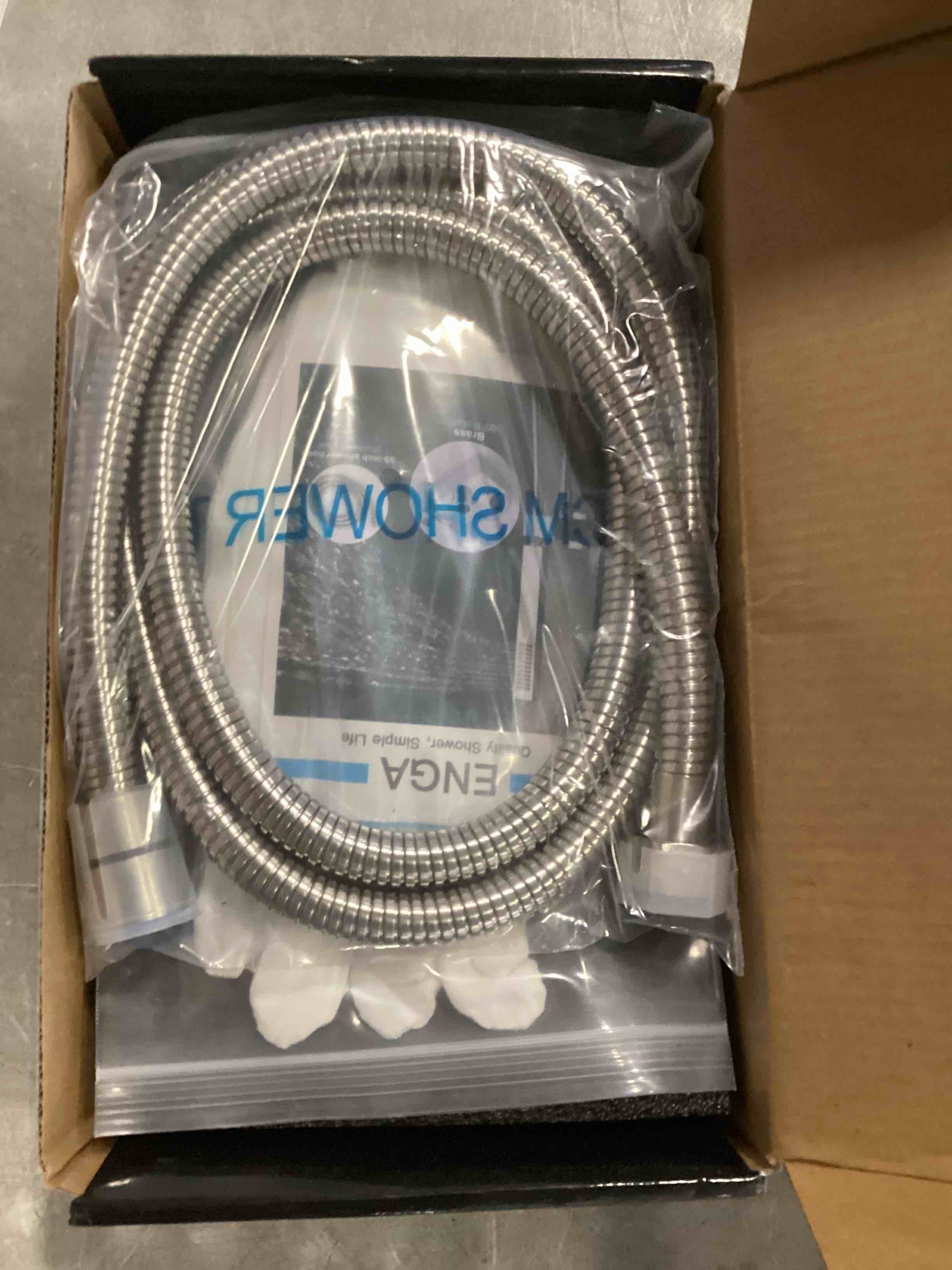 https://s3.amazonaws.com/lotting-images-prod/bidfta/PNK2328034_1742408677380.jpeg