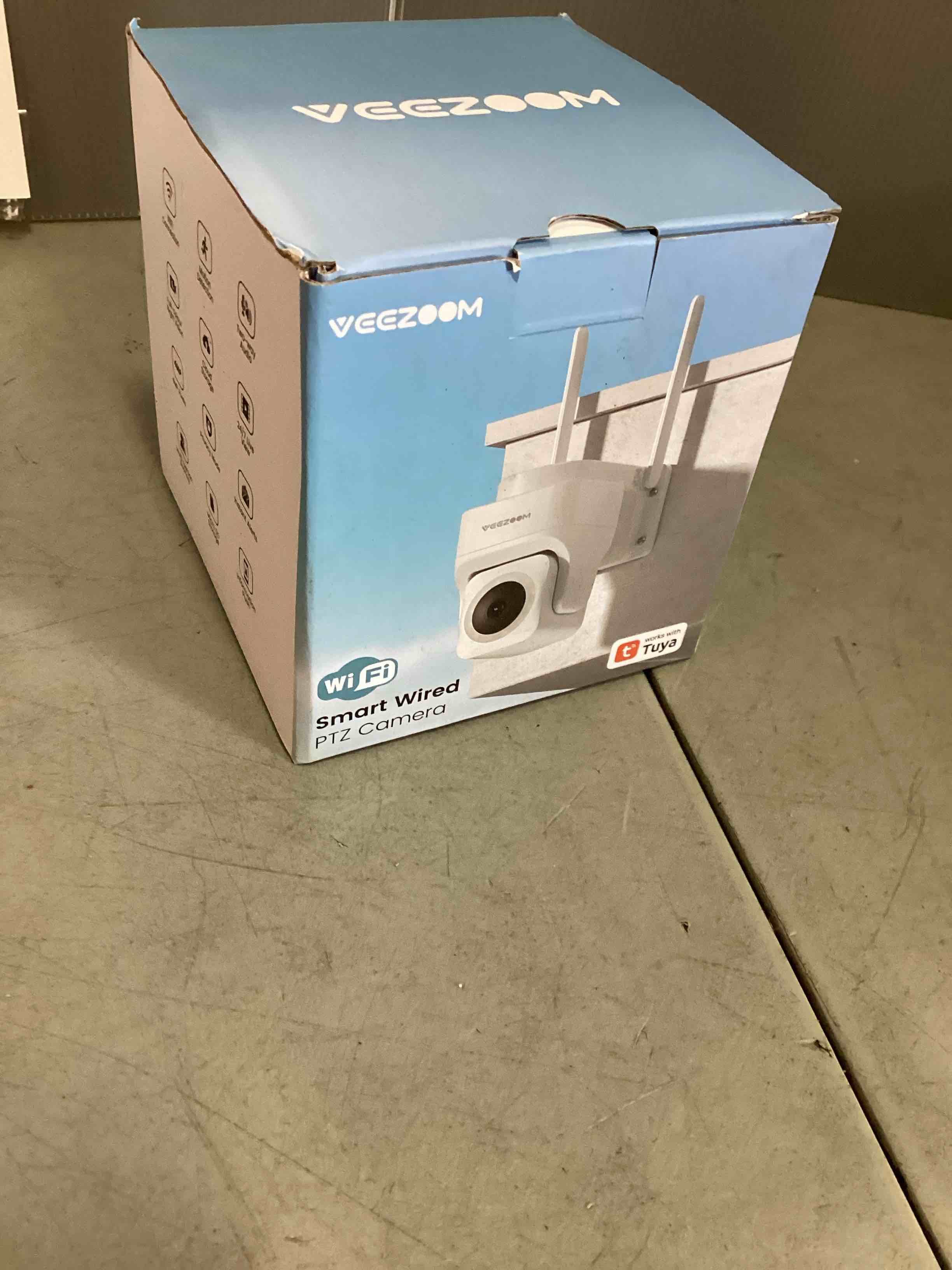 https://s3.amazonaws.com/lotting-images-prod/bidfta/PNK2328442_1745593860103.jpeg