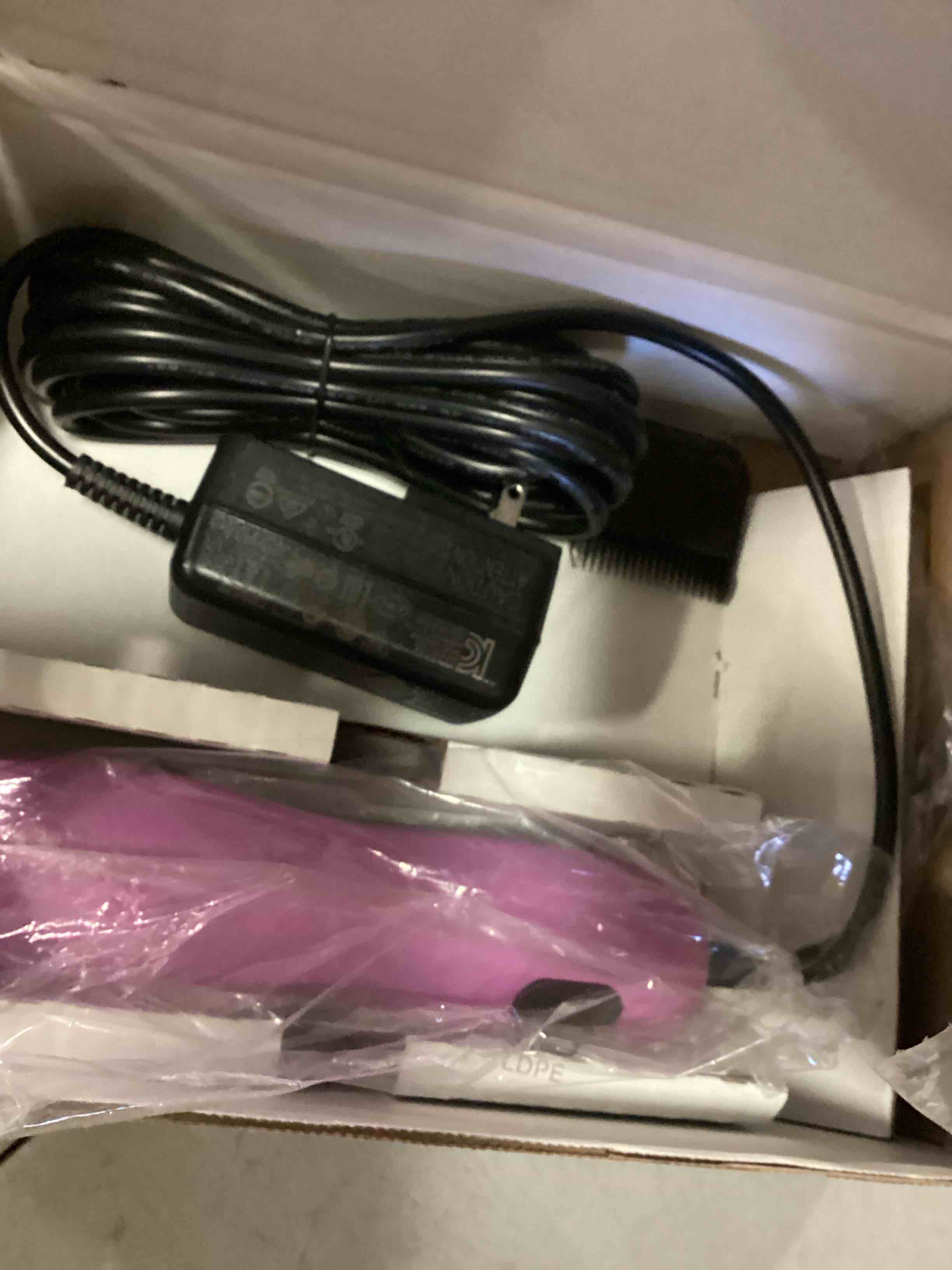 https://s3.amazonaws.com/lotting-images-prod/bidfta/PNK2328694_1745853260192.jpeg