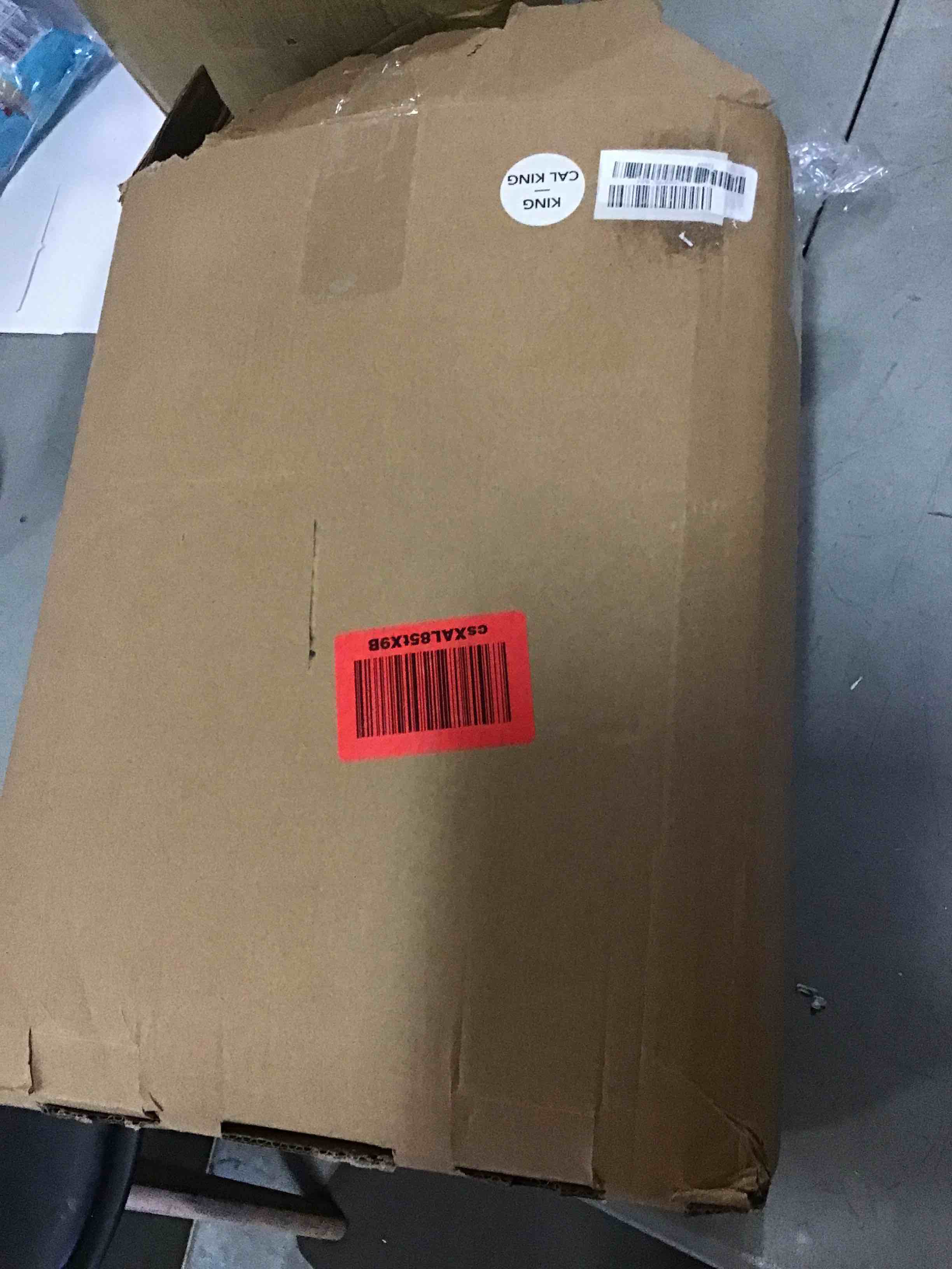 https://s3.amazonaws.com/lotting-images-prod/bidfta/PNK2333893_1741957712600.jpeg