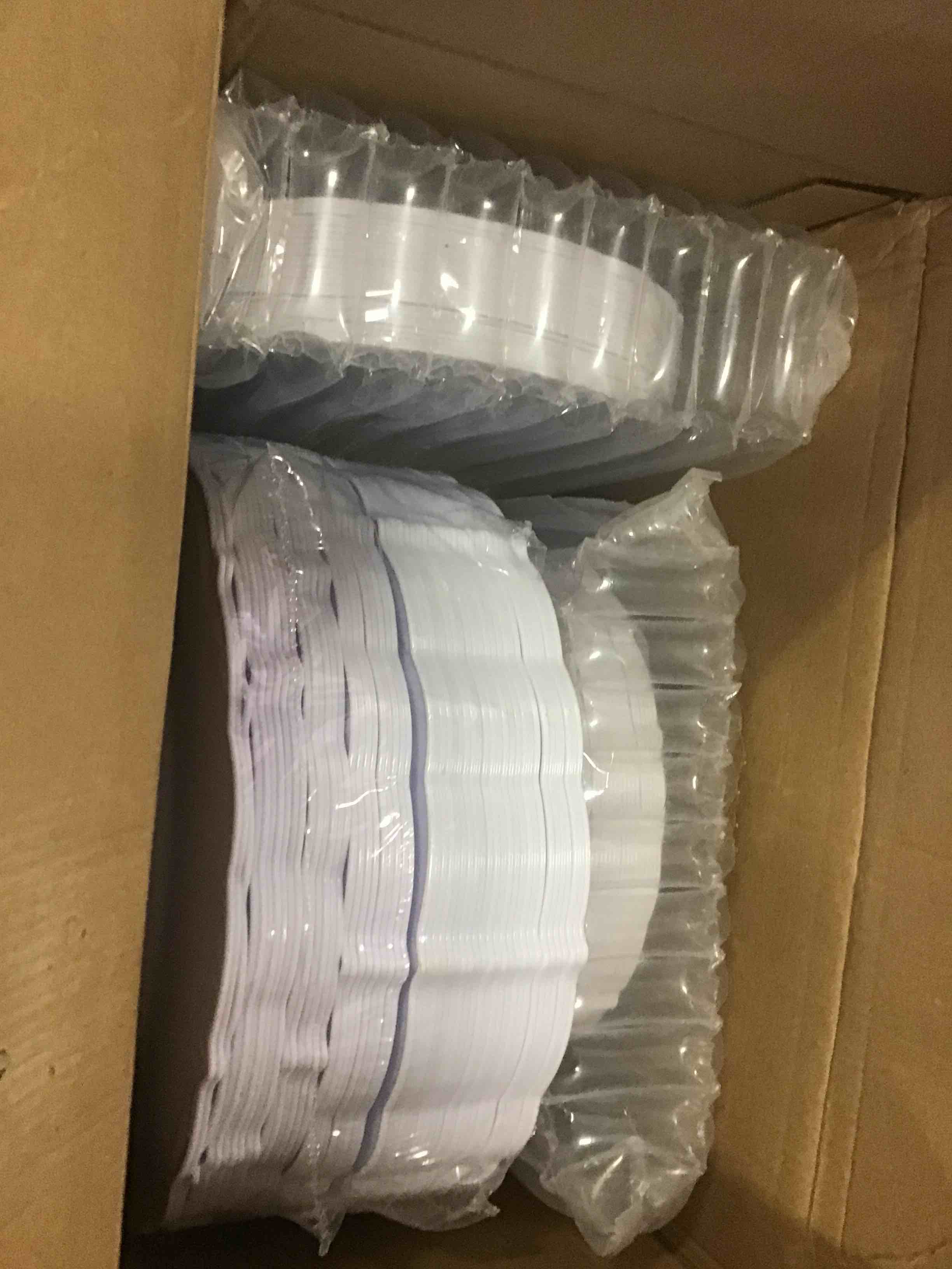 https://s3.amazonaws.com/lotting-images-prod/bidfta/PNK2333914_1741963770155.jpeg