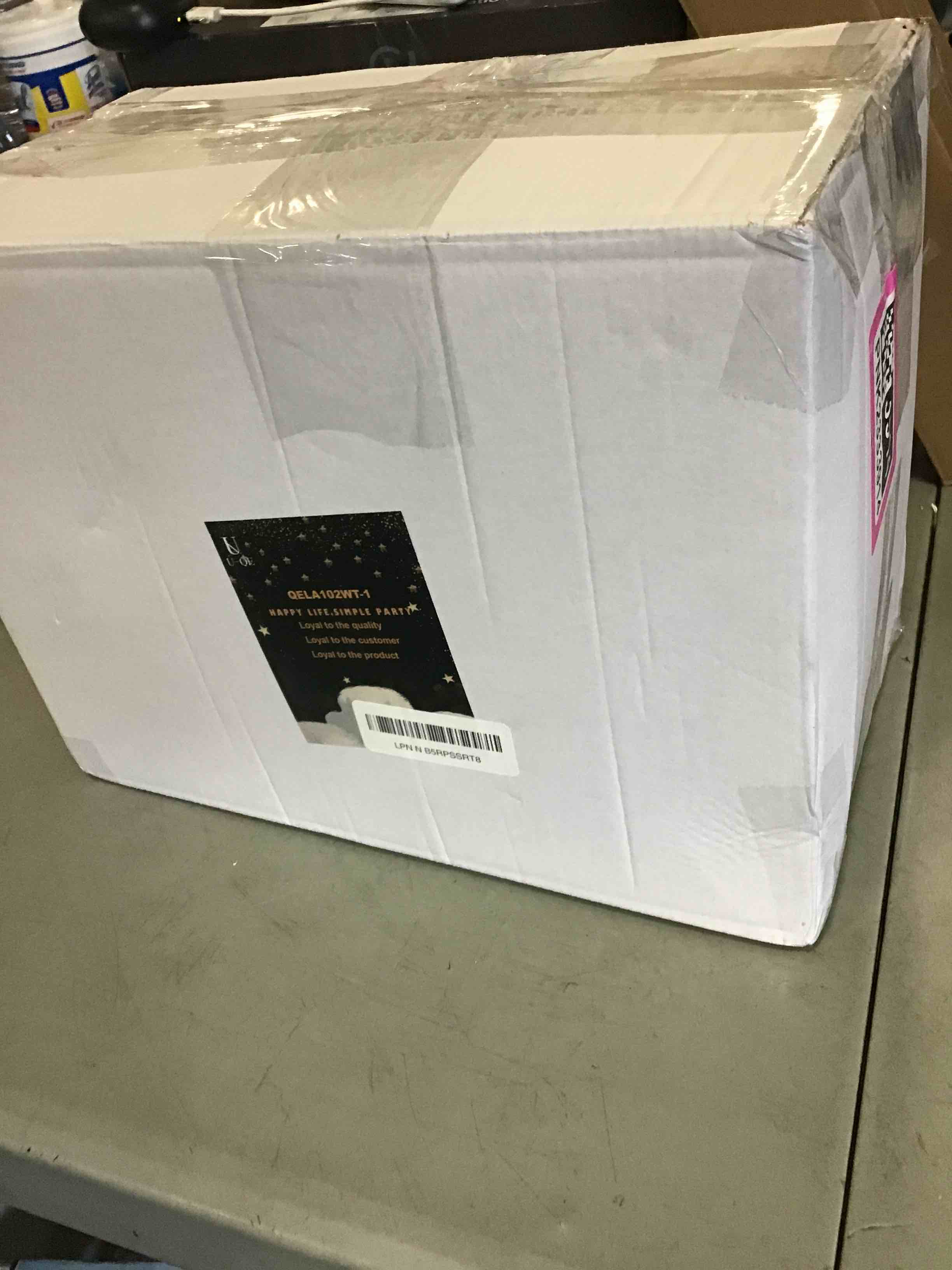 https://s3.amazonaws.com/lotting-images-prod/bidfta/PNK2333914_1741963793847.jpeg