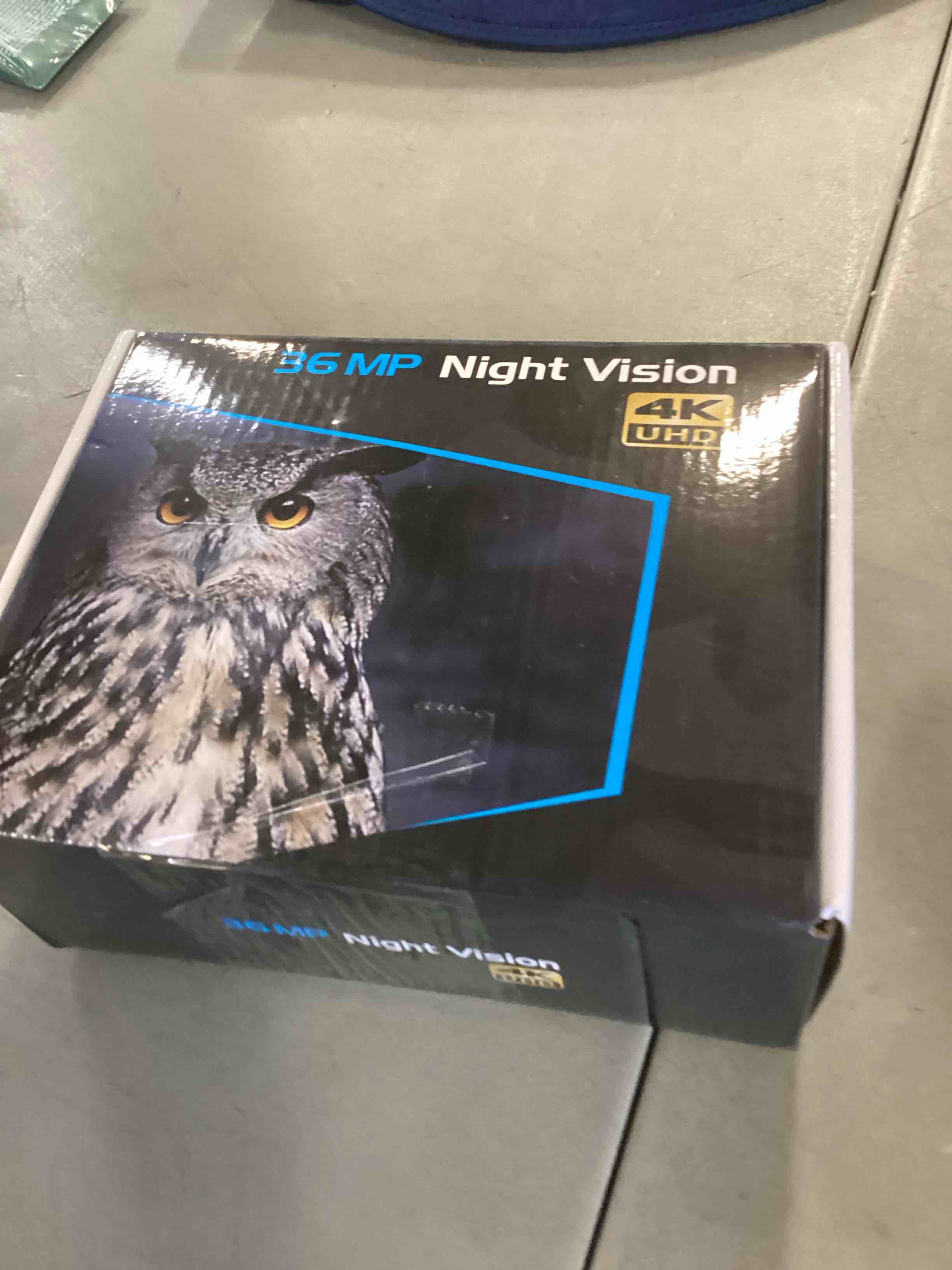https://s3.amazonaws.com/lotting-images-prod/bidfta/PNK2334103_1742239911192.jpeg