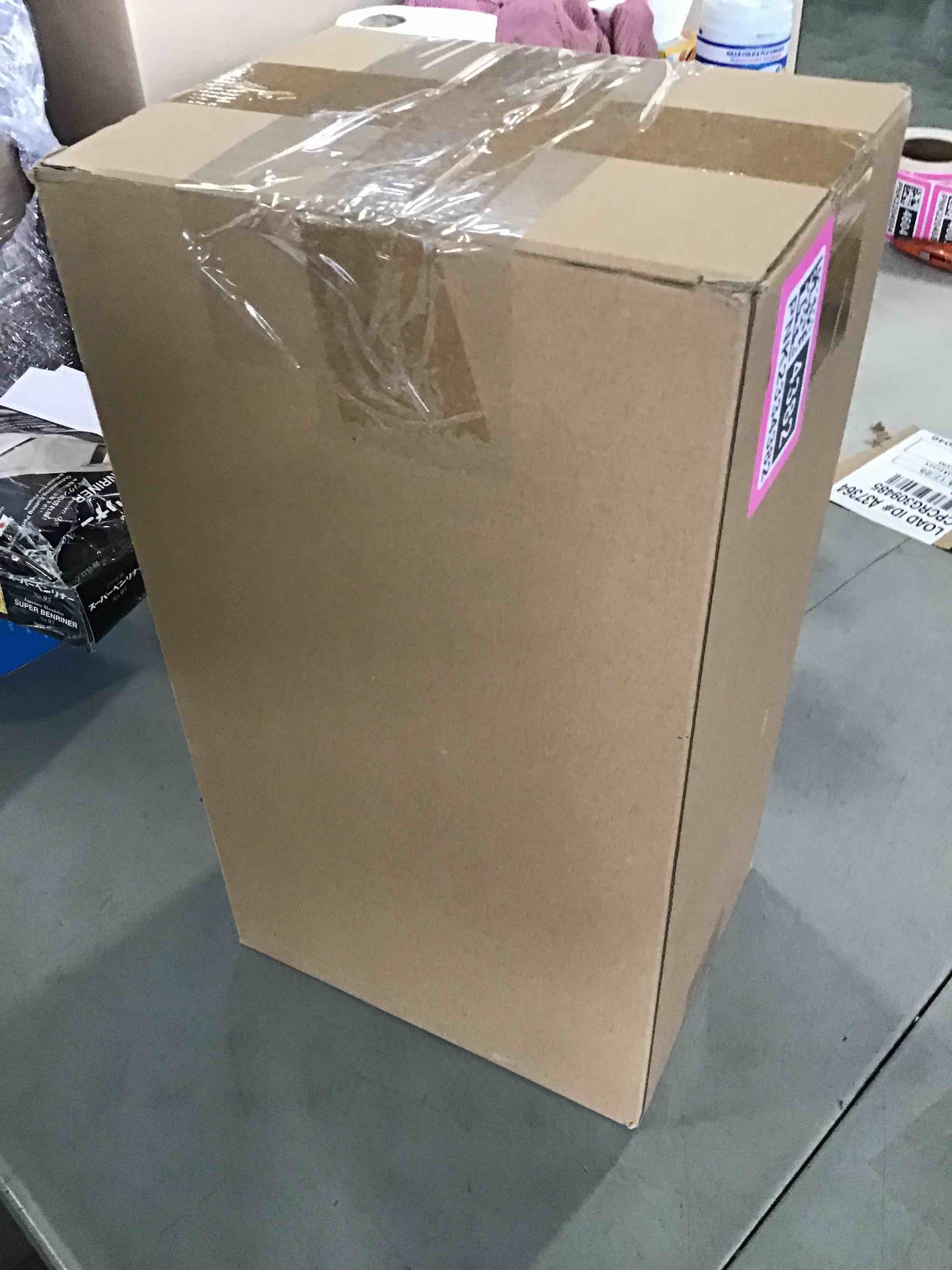 https://s3.amazonaws.com/lotting-images-prod/bidfta/PNK2334382_1742413392344.jpeg