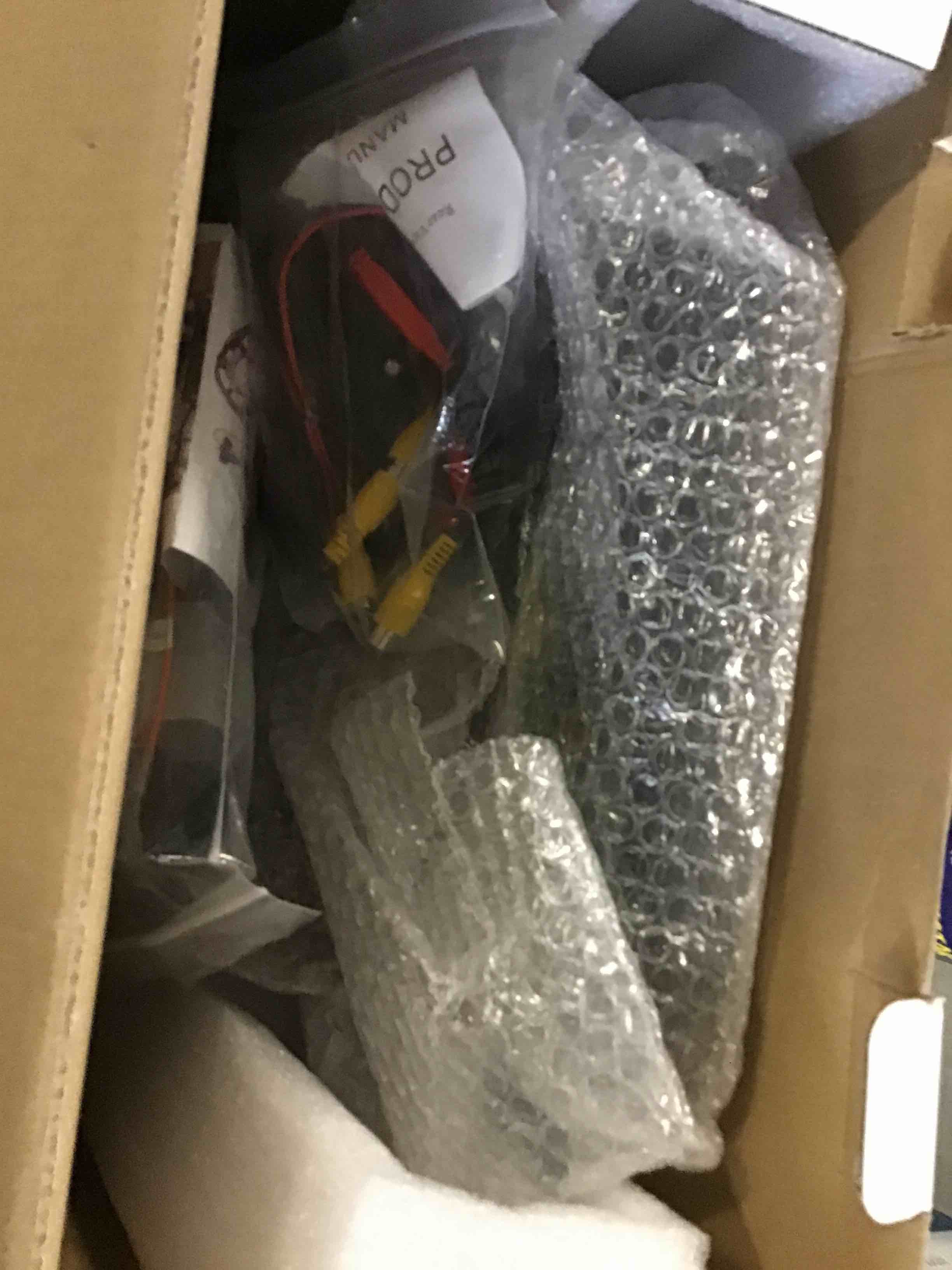 https://s3.amazonaws.com/lotting-images-prod/bidfta/PNK2334441_1742480393491.jpeg