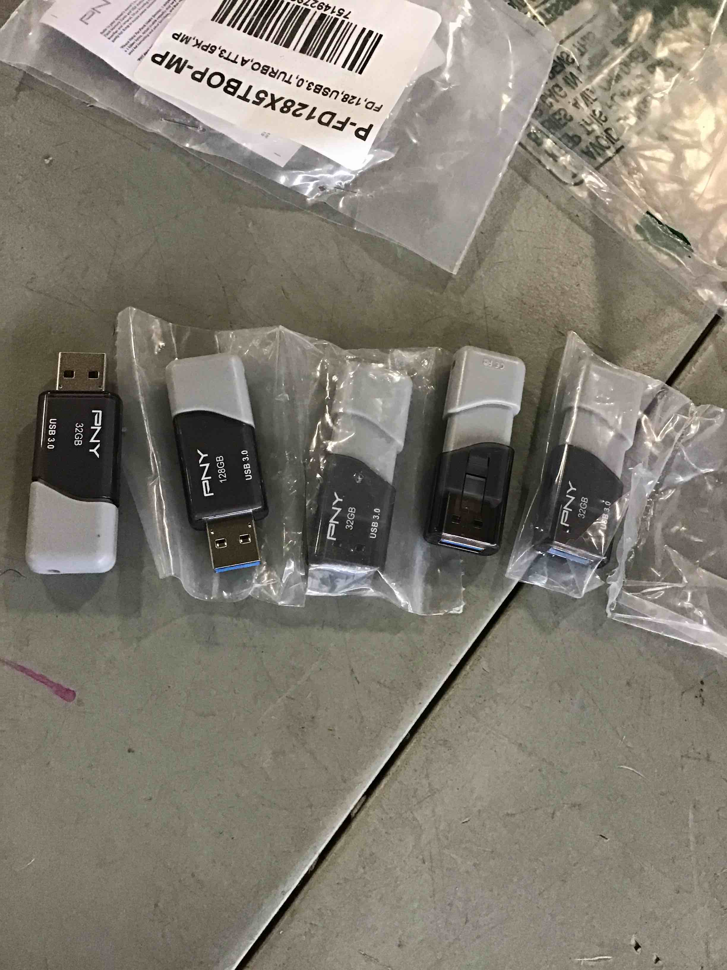 https://s3.amazonaws.com/lotting-images-prod/bidfta/PNK2334504_1742491769885.jpeg
