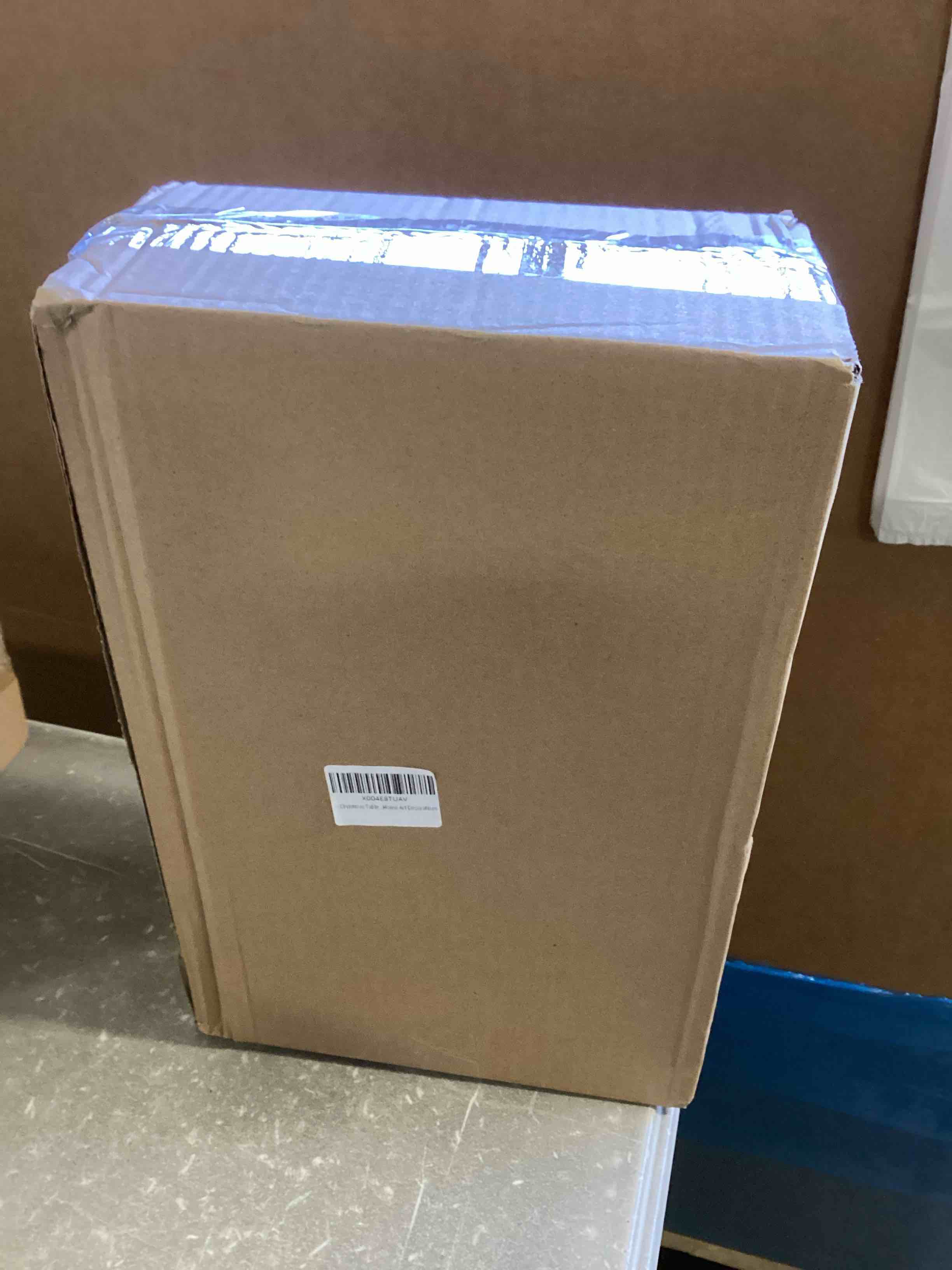 https://s3.amazonaws.com/lotting-images-prod/bidfta/PNK2335321_1740501200486.jpeg