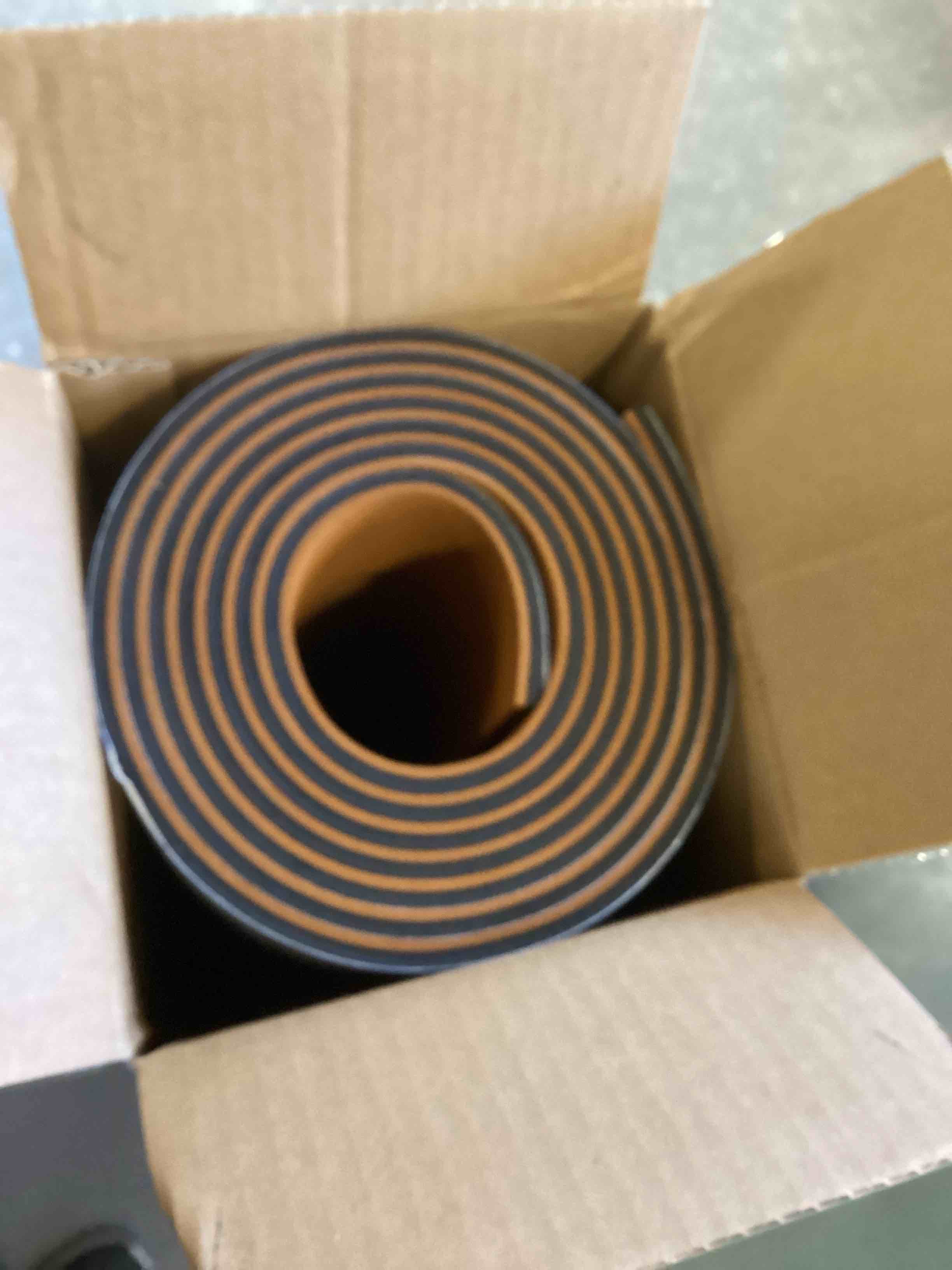 https://s3.amazonaws.com/lotting-images-prod/bidfta/PNK2335597_1740748964485.jpeg