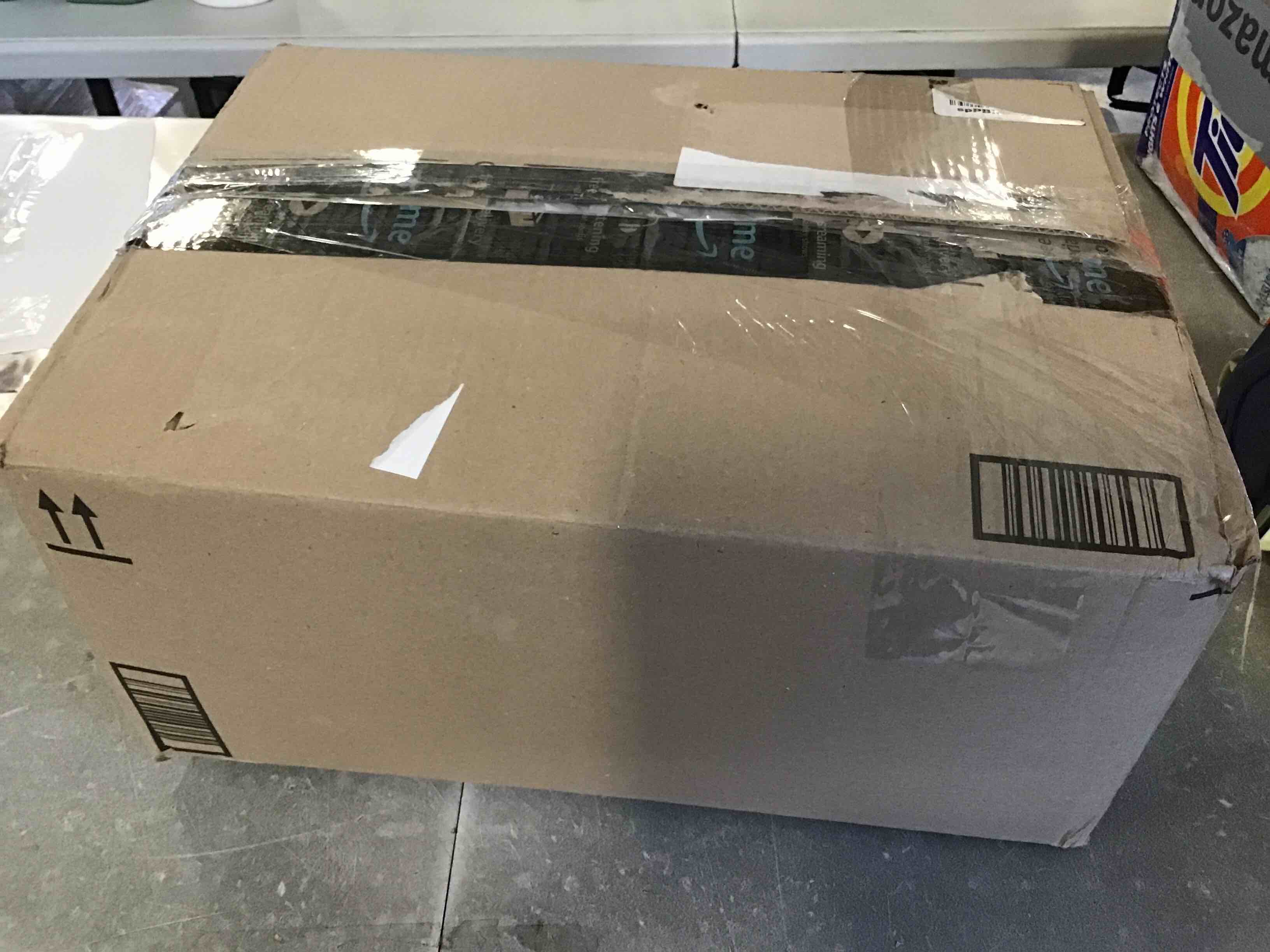 https://s3.amazonaws.com/lotting-images-prod/bidfta/PNK2336242_1741618695942.jpeg