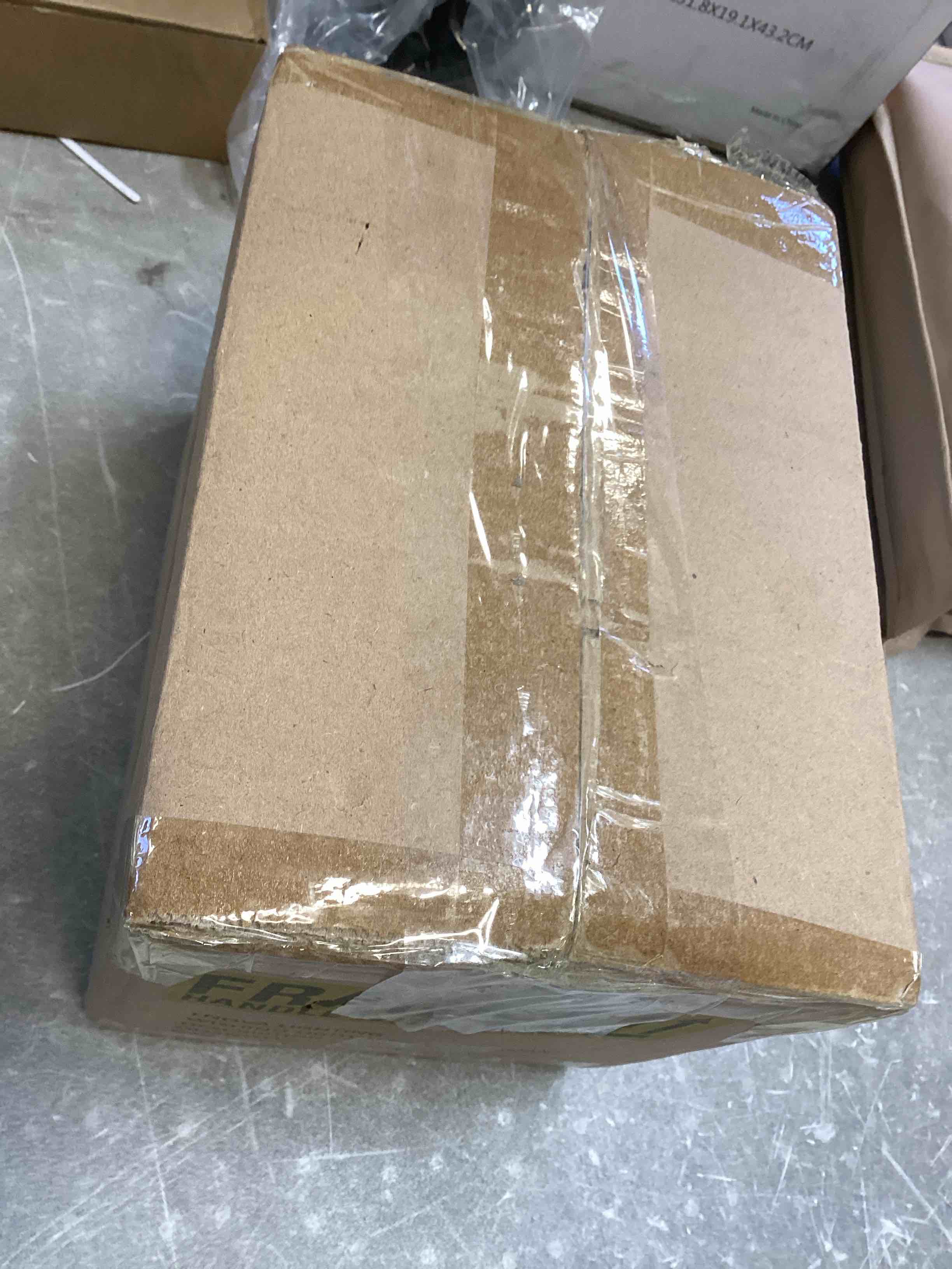 https://s3.amazonaws.com/lotting-images-prod/bidfta/PNK2337183_1743003147133.jpeg