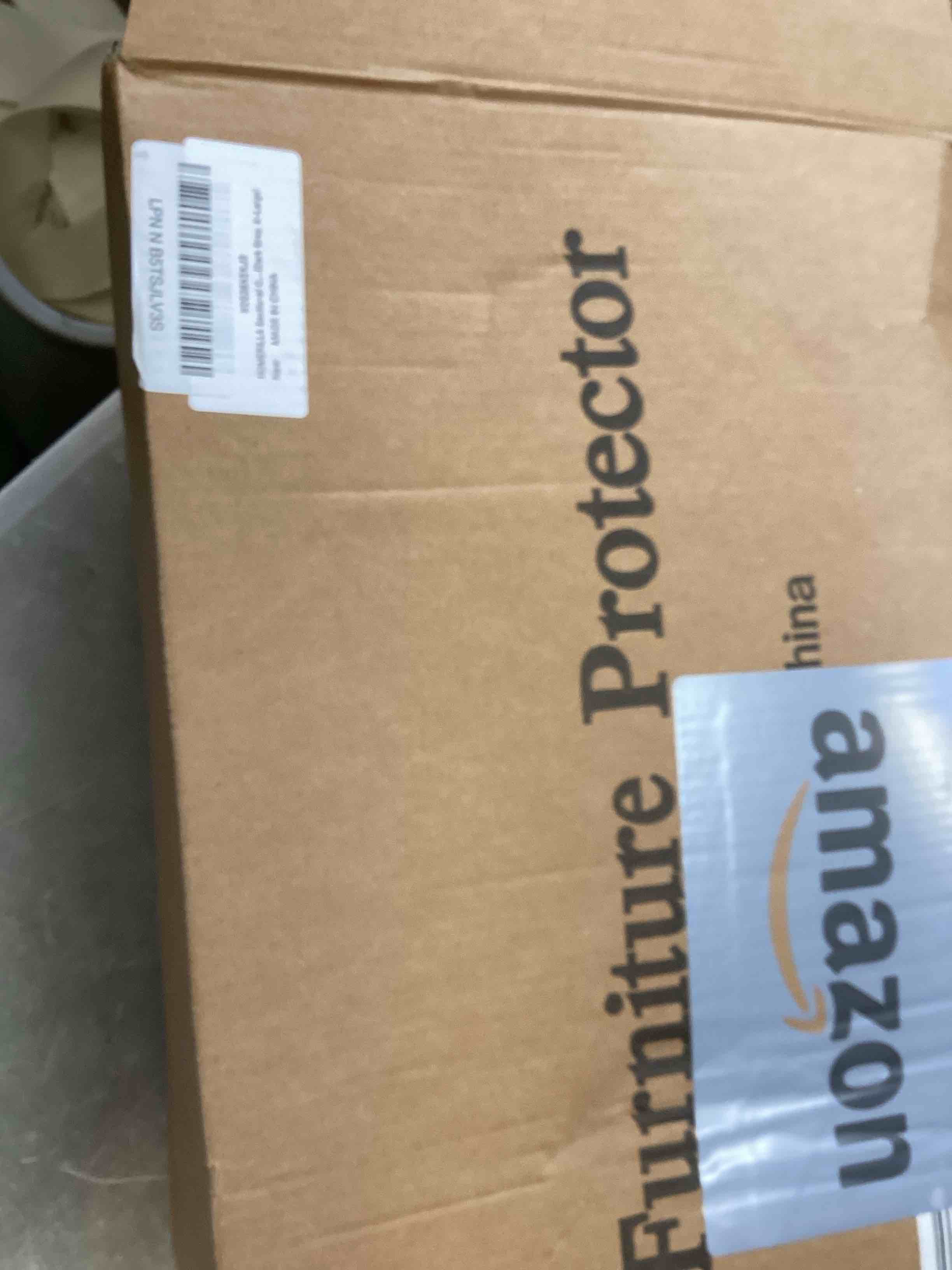 https://s3.amazonaws.com/lotting-images-prod/bidfta/PNK2337791_1743538536426.jpeg