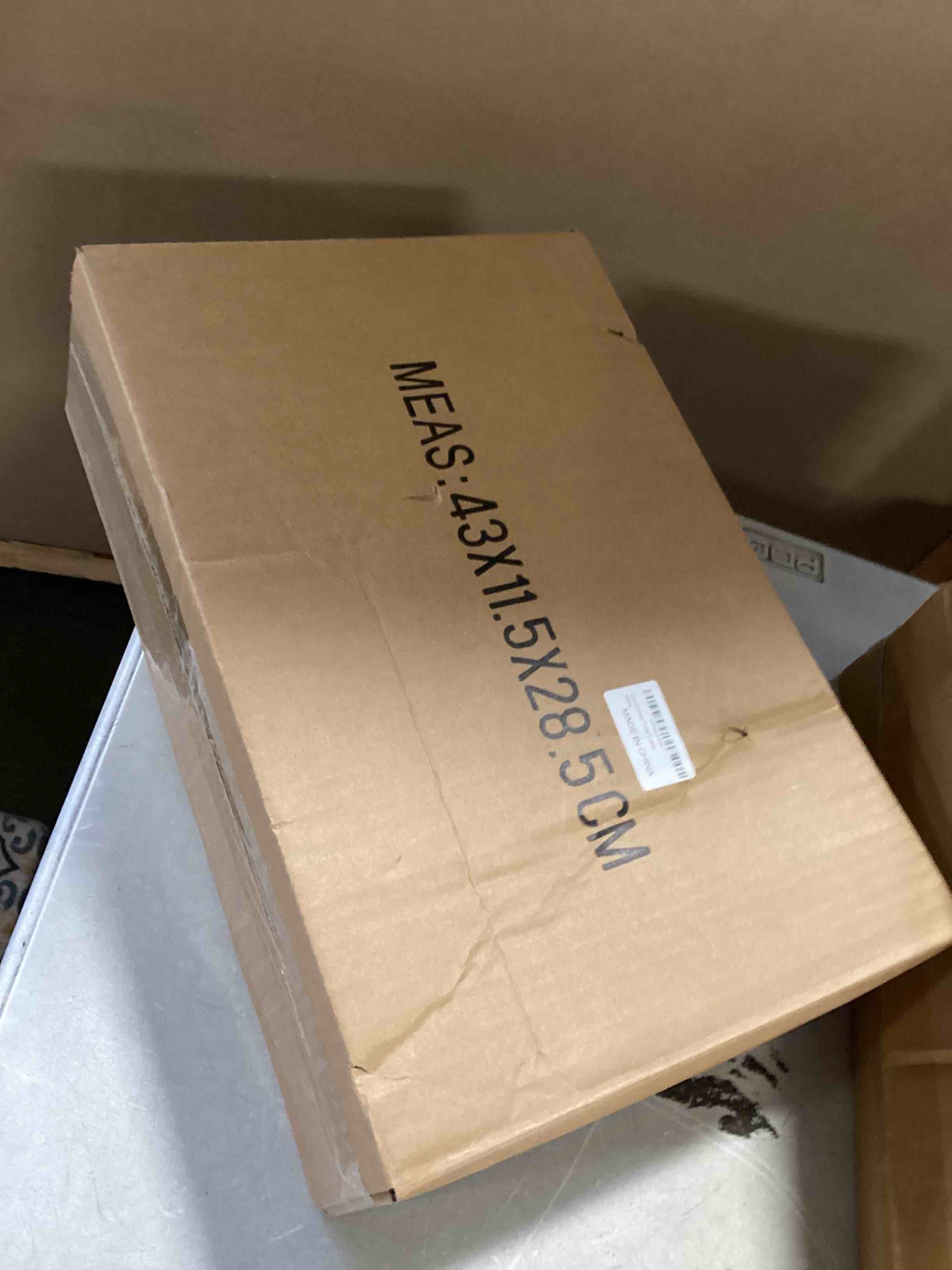 https://s3.amazonaws.com/lotting-images-prod/bidfta/PNK2338292_1740430199364.jpeg