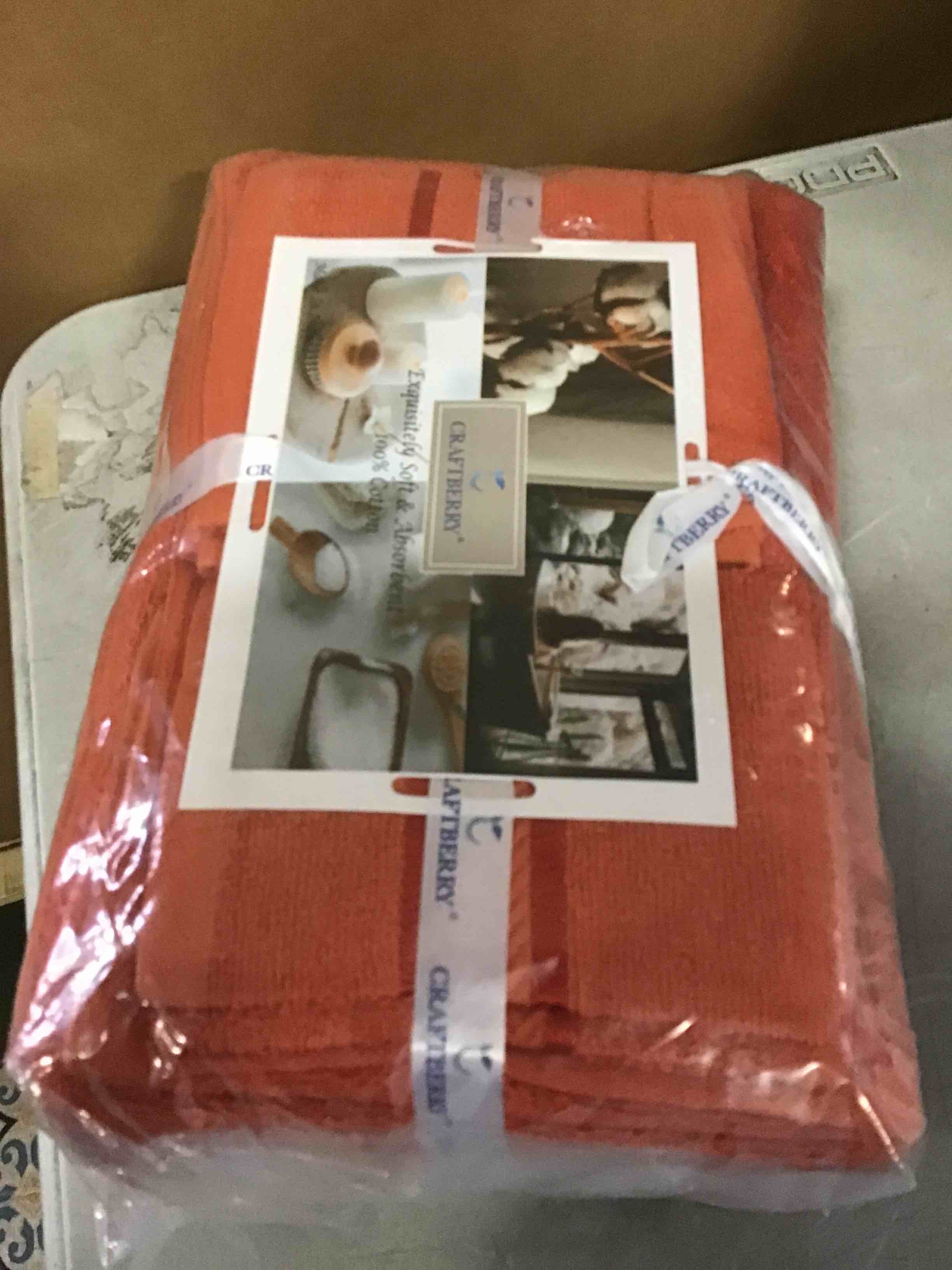 https://s3.amazonaws.com/lotting-images-prod/bidfta/PNK2339628_1741198112186.jpeg