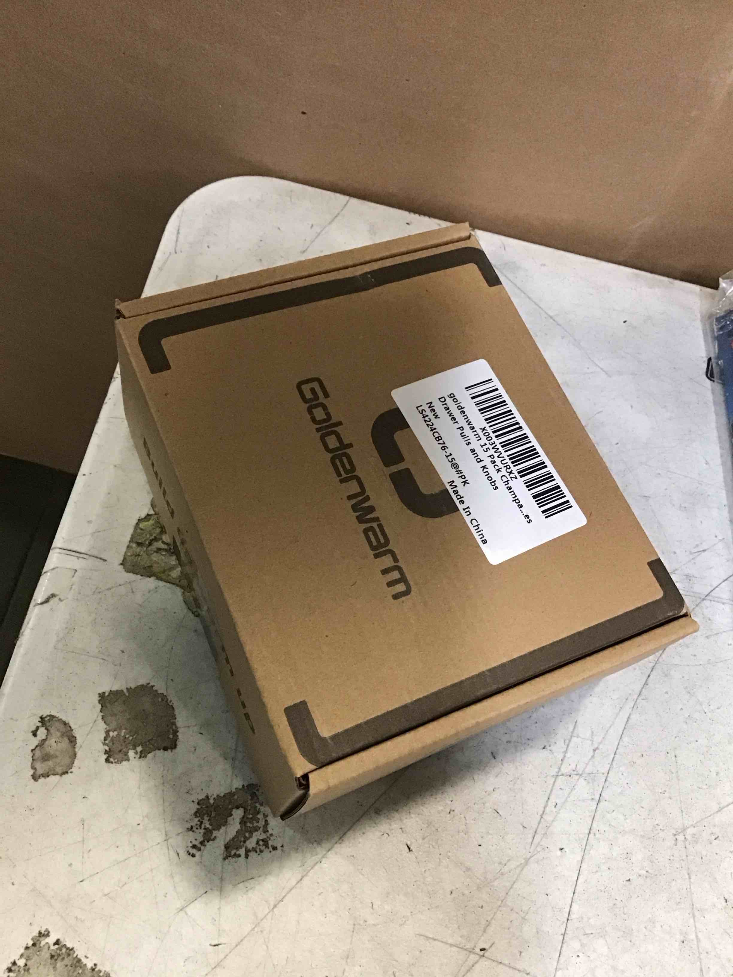 https://s3.amazonaws.com/lotting-images-prod/bidfta/PNK2340055_1741722234032.jpeg