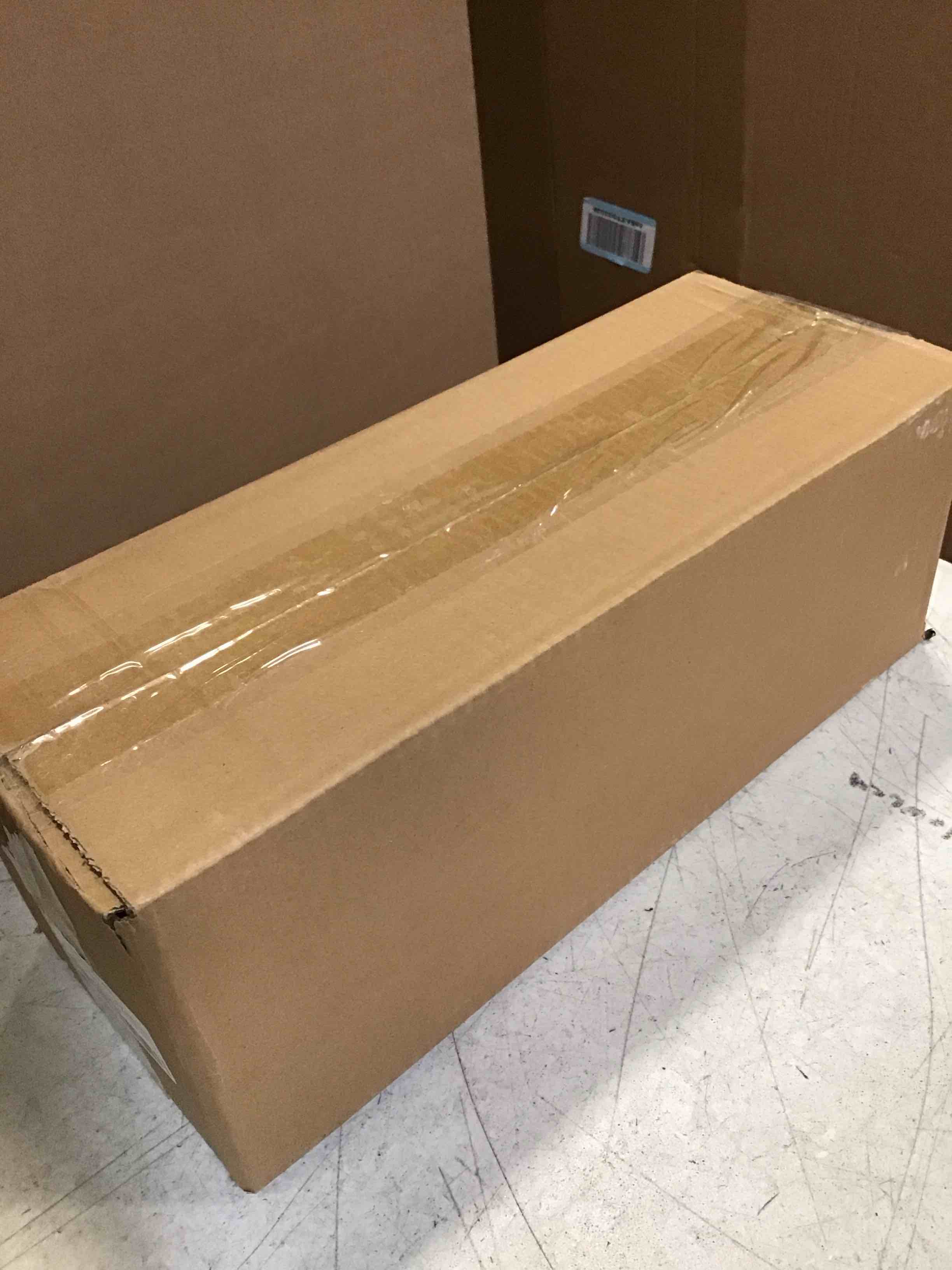 https://s3.amazonaws.com/lotting-images-prod/bidfta/PNK2340292_1741799293639.jpeg