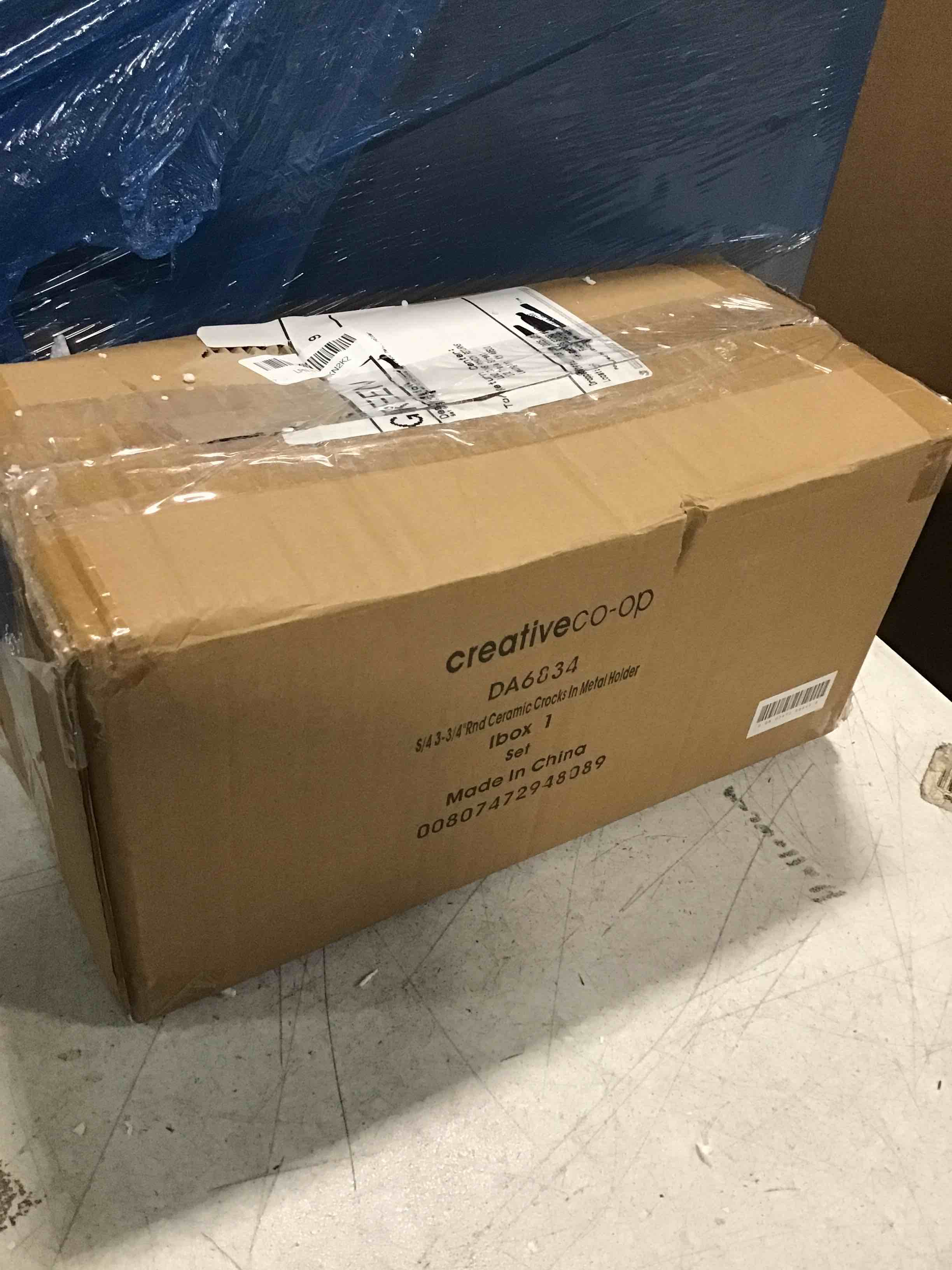 https://s3.amazonaws.com/lotting-images-prod/bidfta/PNK2340375_1741868761408.jpeg