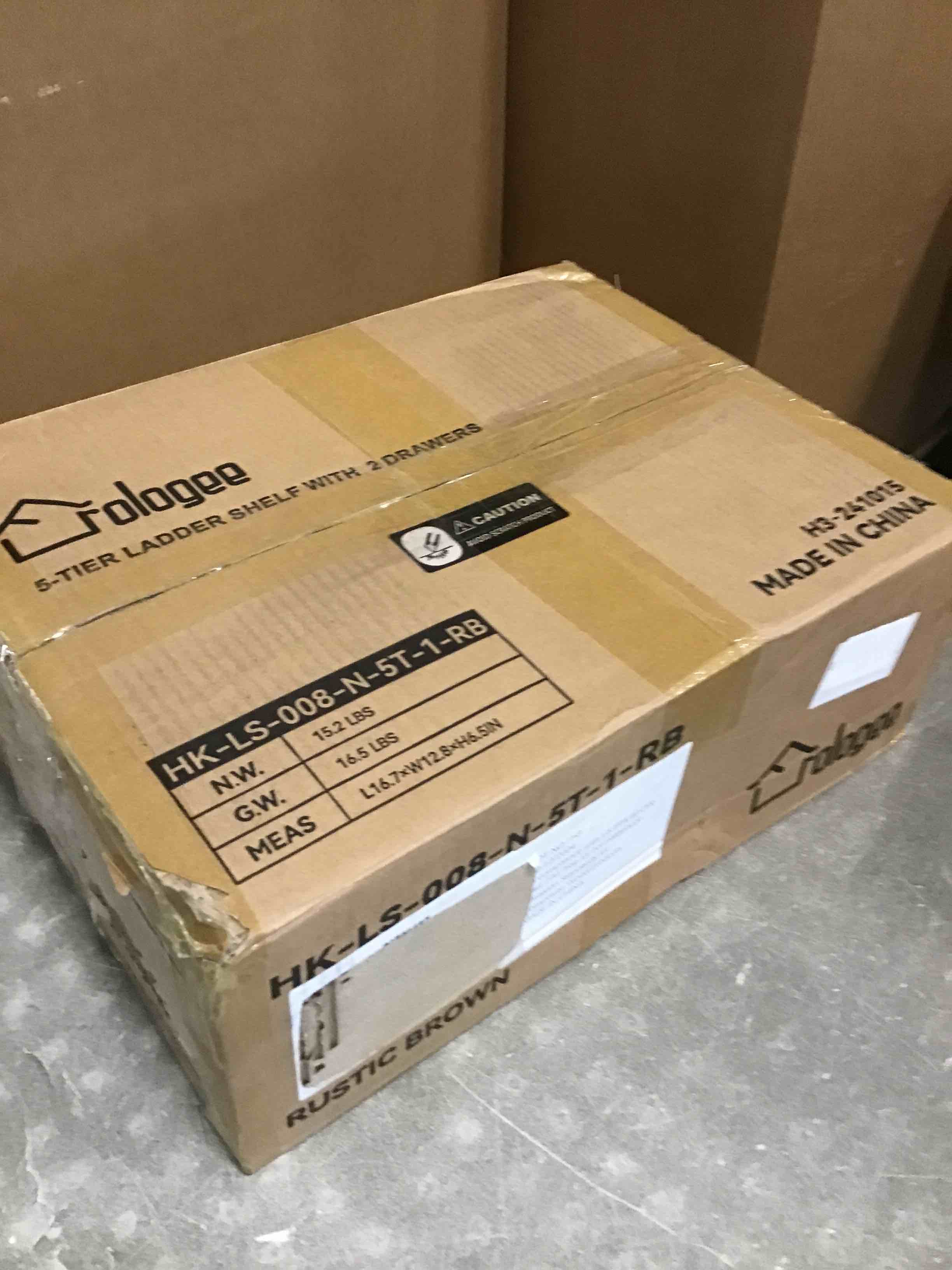 https://s3.amazonaws.com/lotting-images-prod/bidfta/PNK2343400_1742817756989.jpeg