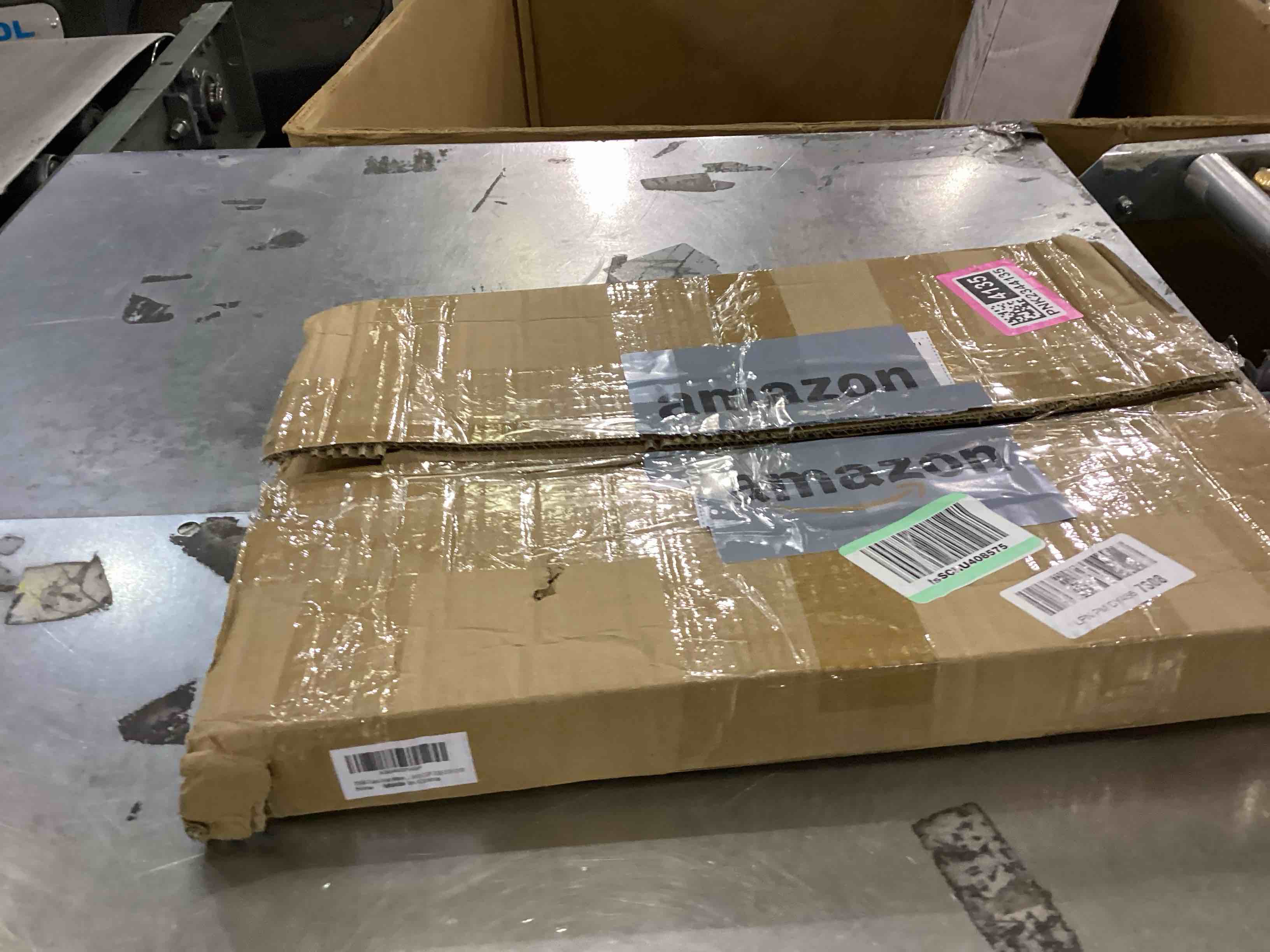 https://s3.amazonaws.com/lotting-images-prod/bidfta/PNK2344135_1753792345766.jpeg