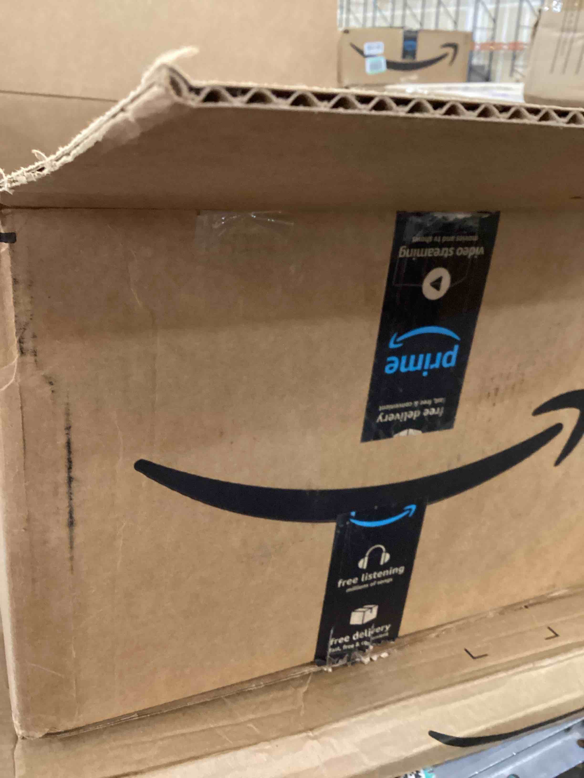 https://s3.amazonaws.com/lotting-images-prod/bidfta/PNK2344701_1753806609222.jpeg