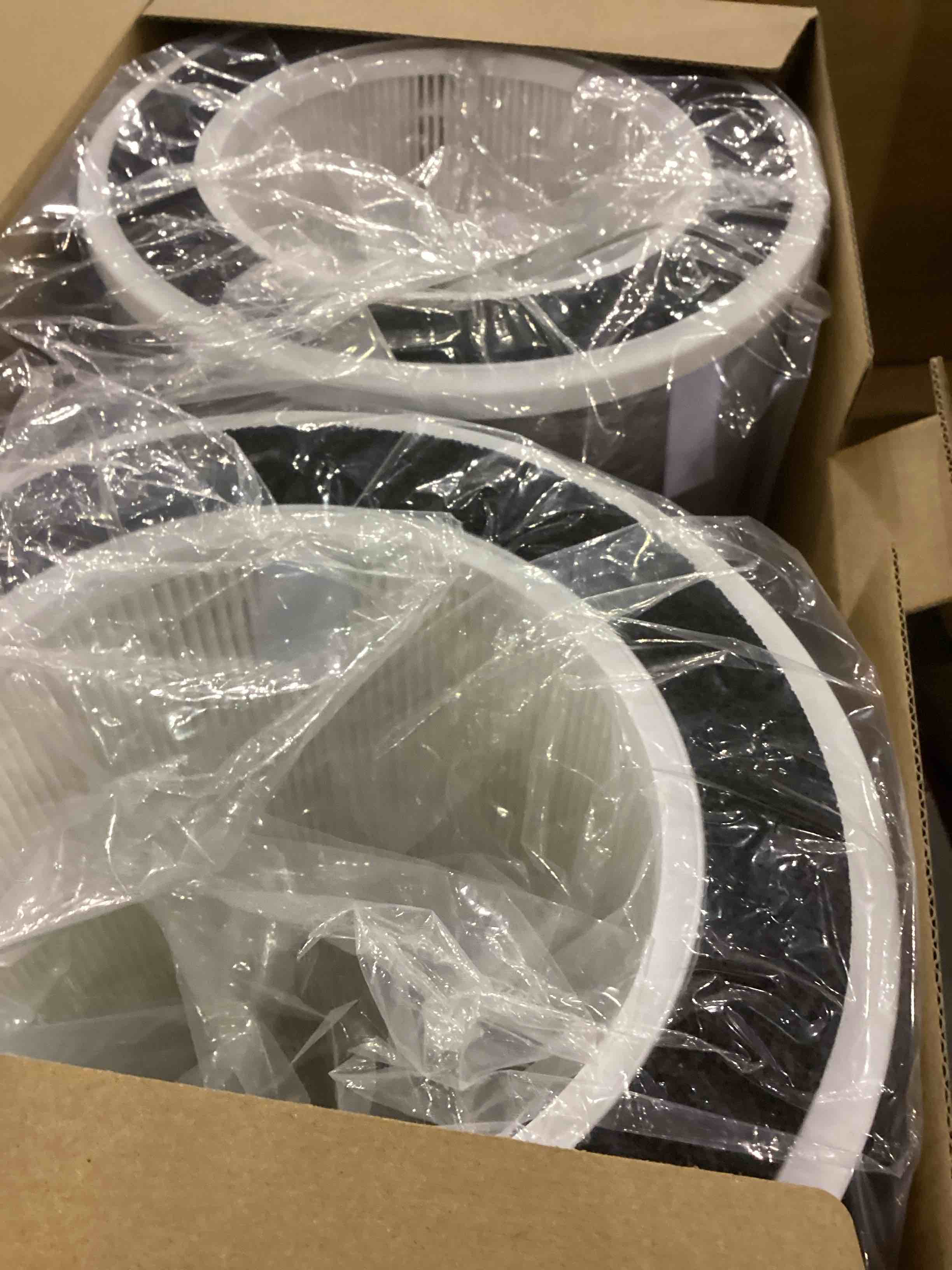 https://s3.amazonaws.com/lotting-images-prod/bidfta/PNK2348437_1753443636995.jpeg