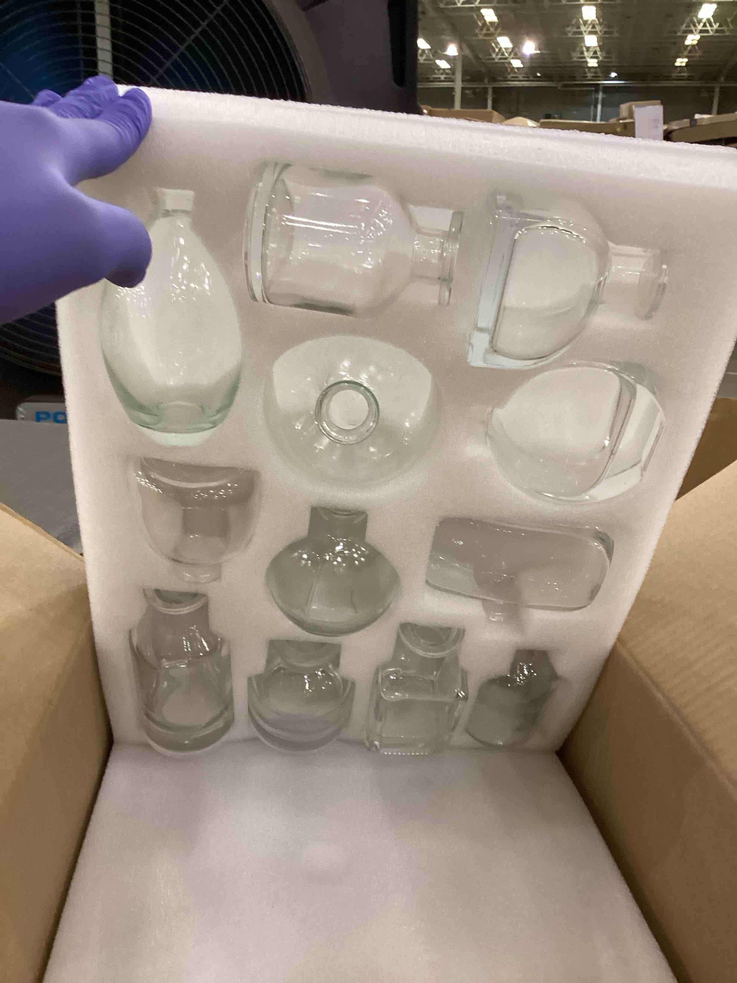 24pcs mini bud vases as wedding centerpieces