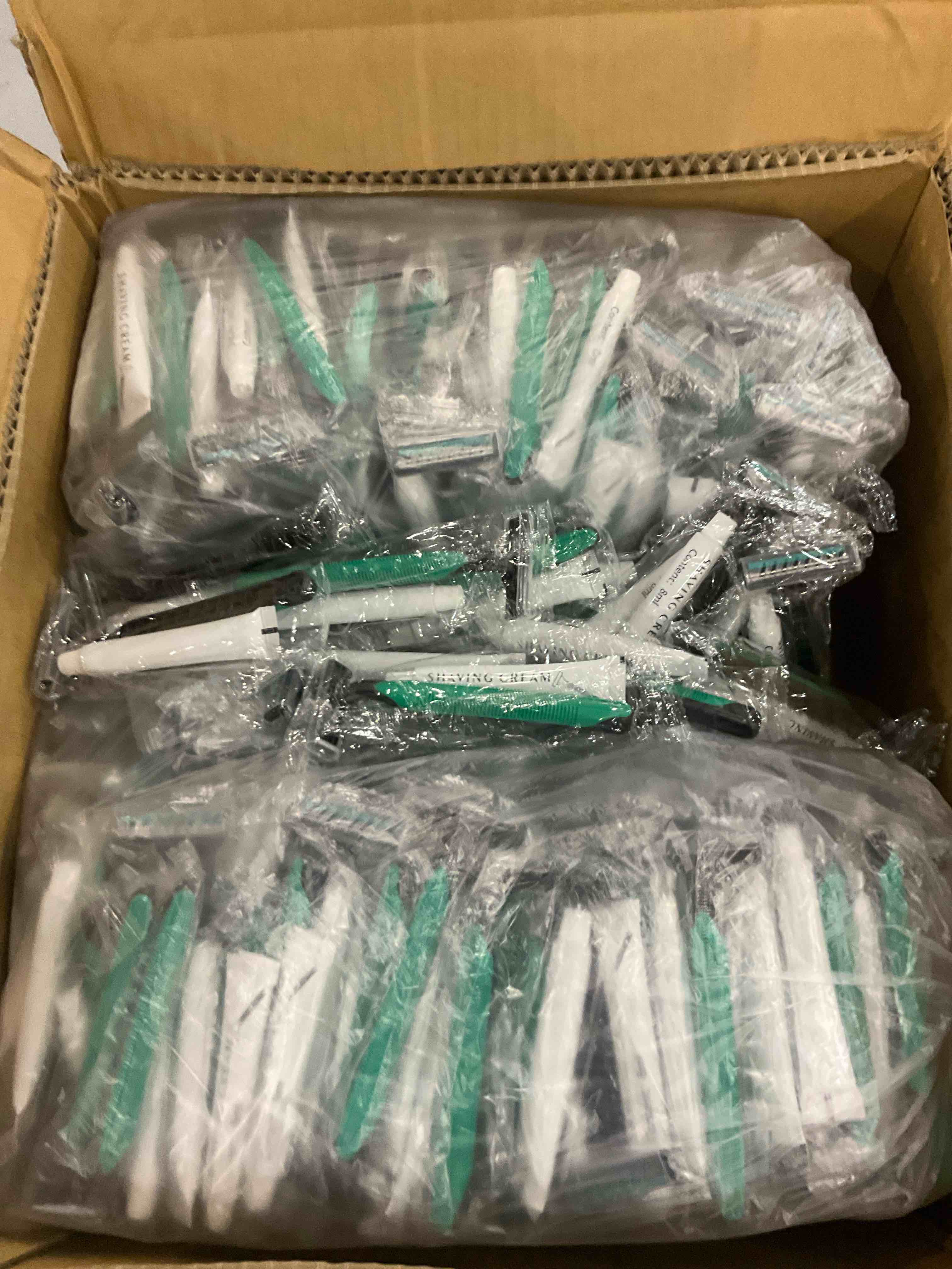 https://s3.amazonaws.com/lotting-images-prod/bidfta/PNK2362863_1754649966380.jpeg