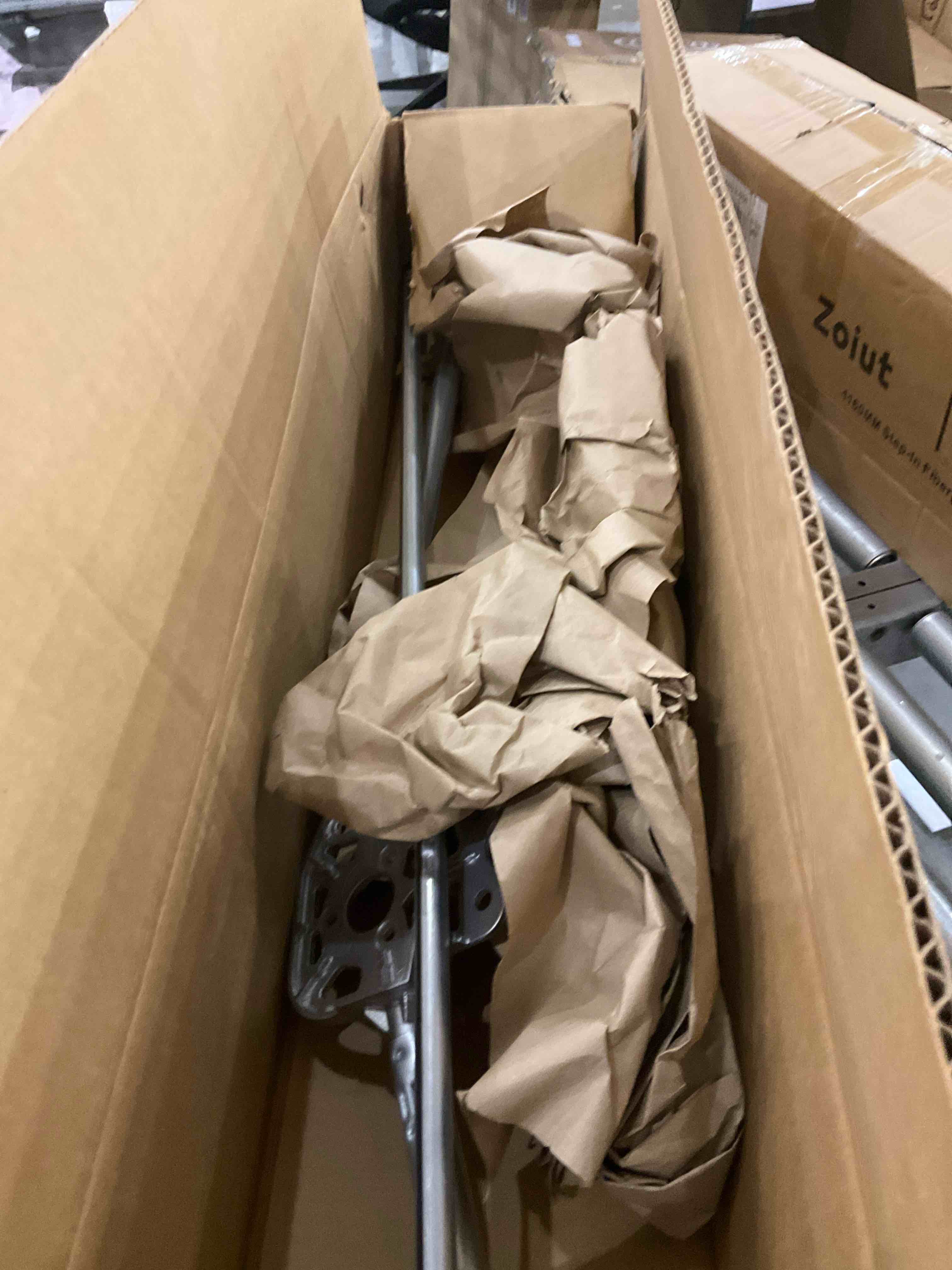 https://s3.amazonaws.com/lotting-images-prod/bidfta/PNK2365163_1754569875720.jpeg