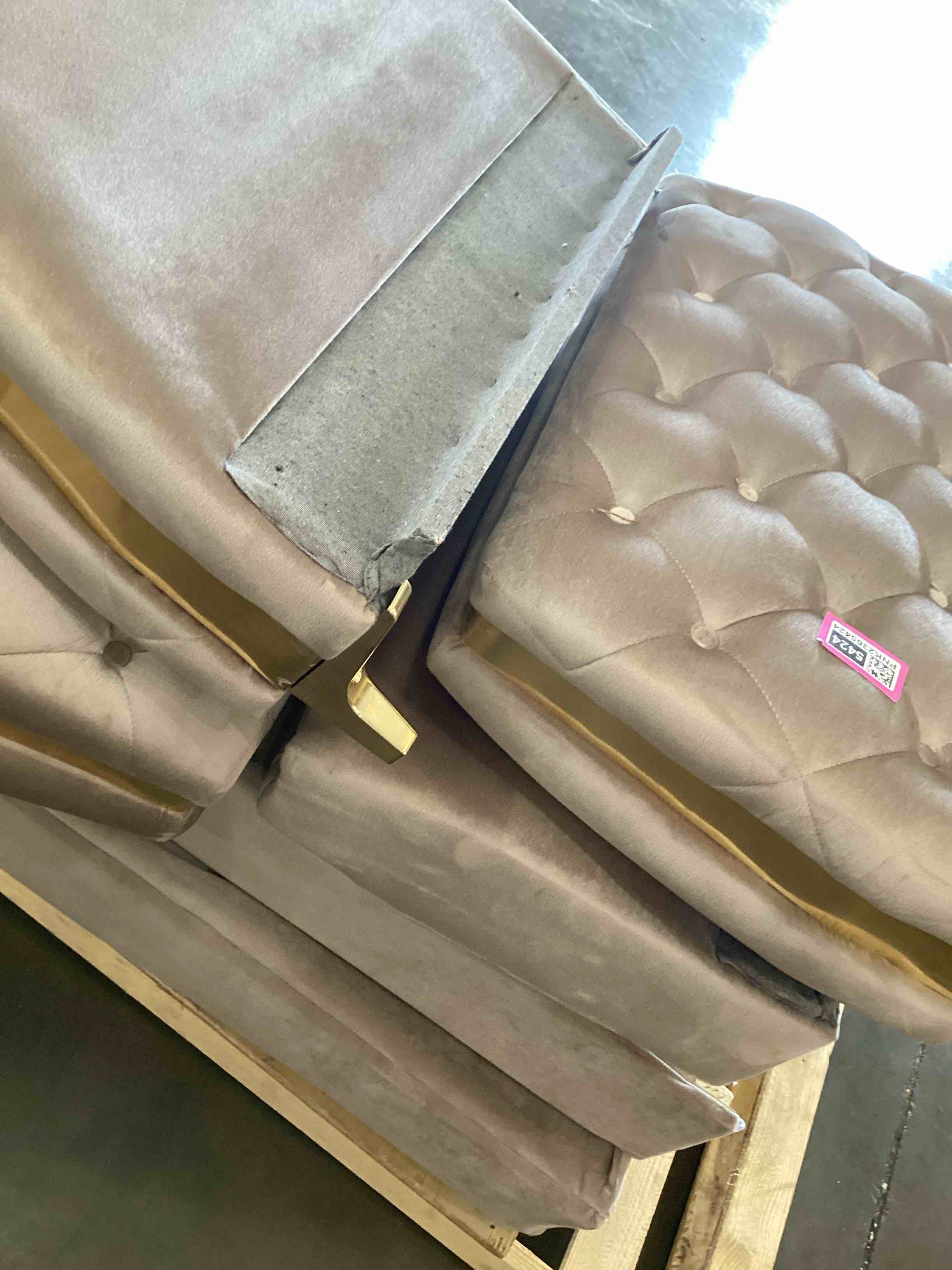 loveseat