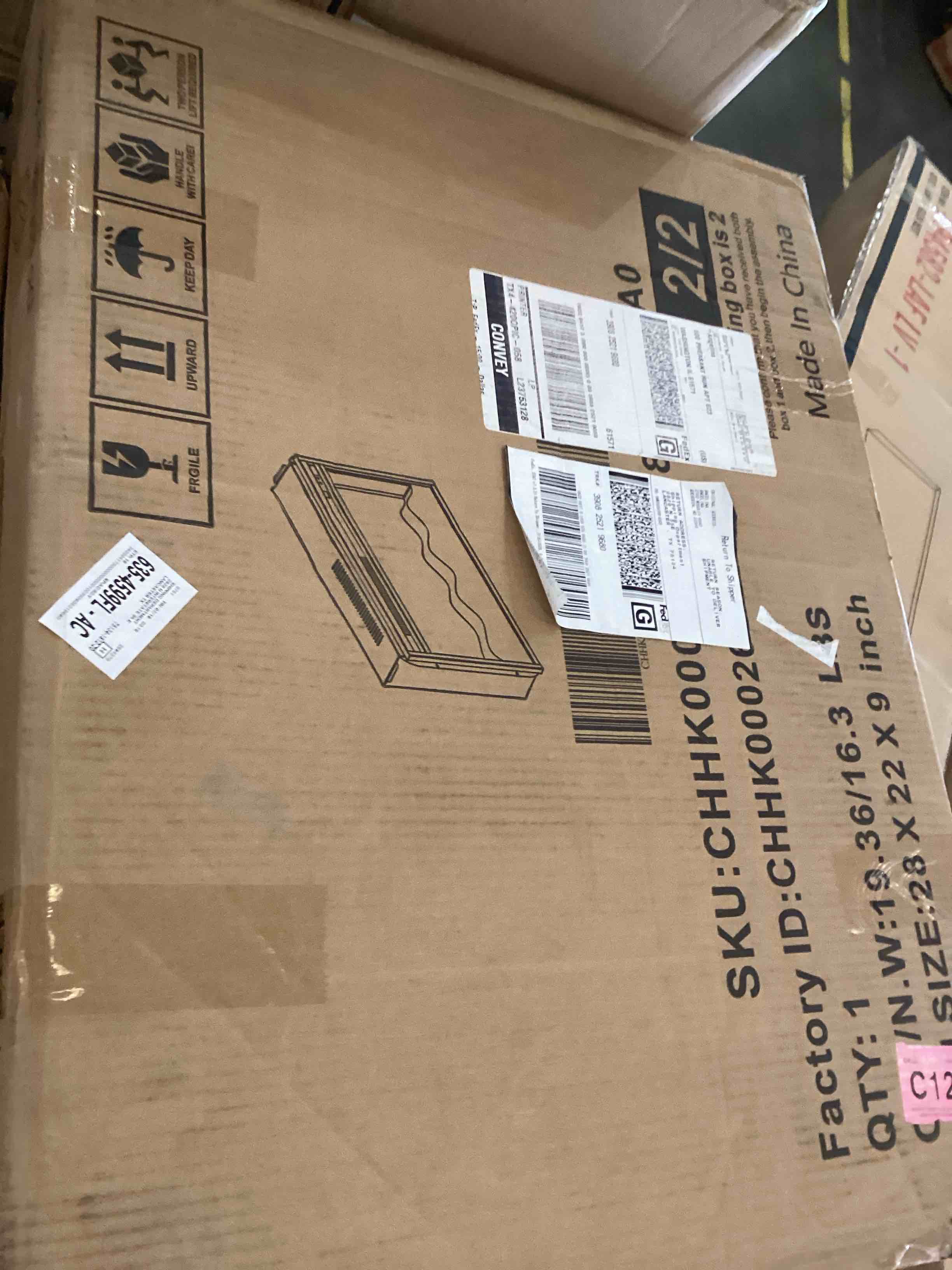 https://s3.amazonaws.com/lotting-images-prod/bidfta/PNK2368762_1754075331742.jpeg