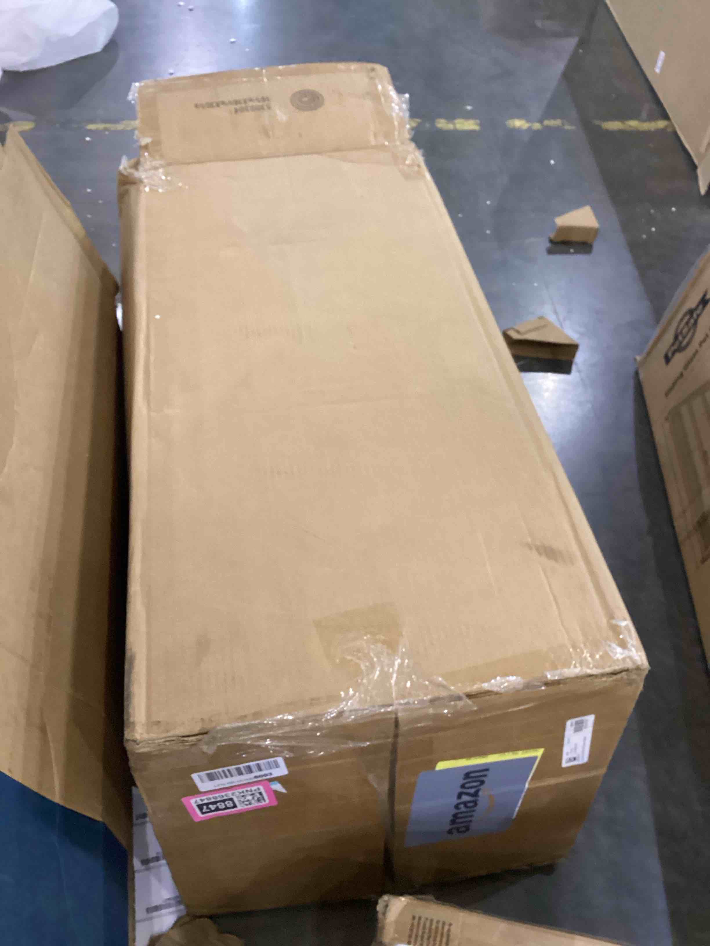 https://s3.amazonaws.com/lotting-images-prod/bidfta/PNK2368847_1754316345263.jpeg