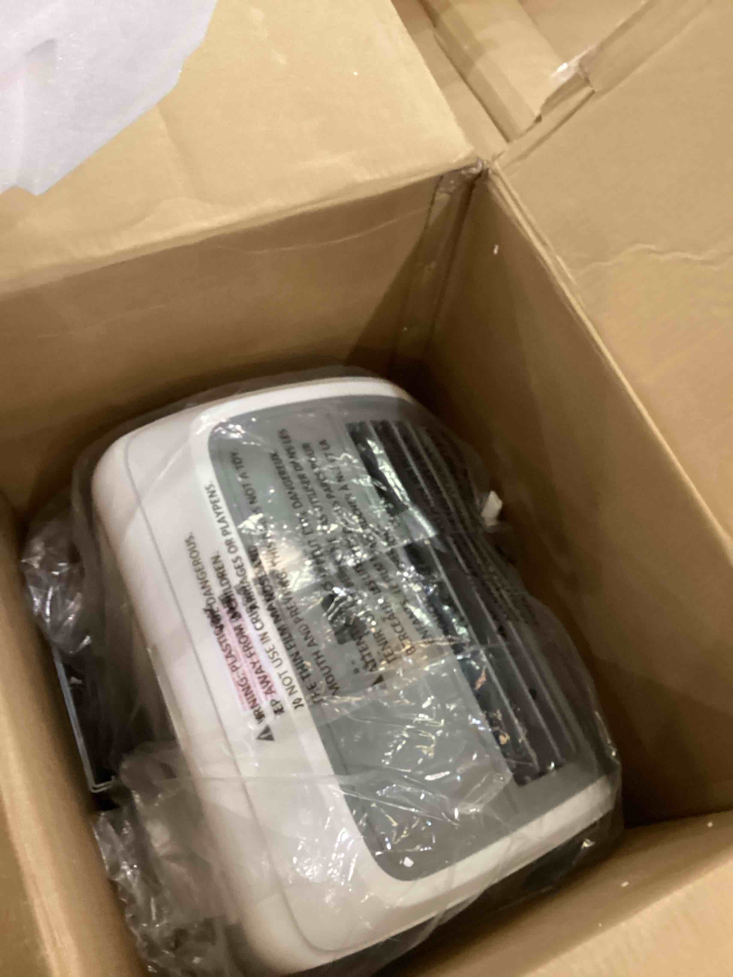 https://s3.amazonaws.com/lotting-images-prod/bidfta/PNK2368879_1754326355681.jpeg