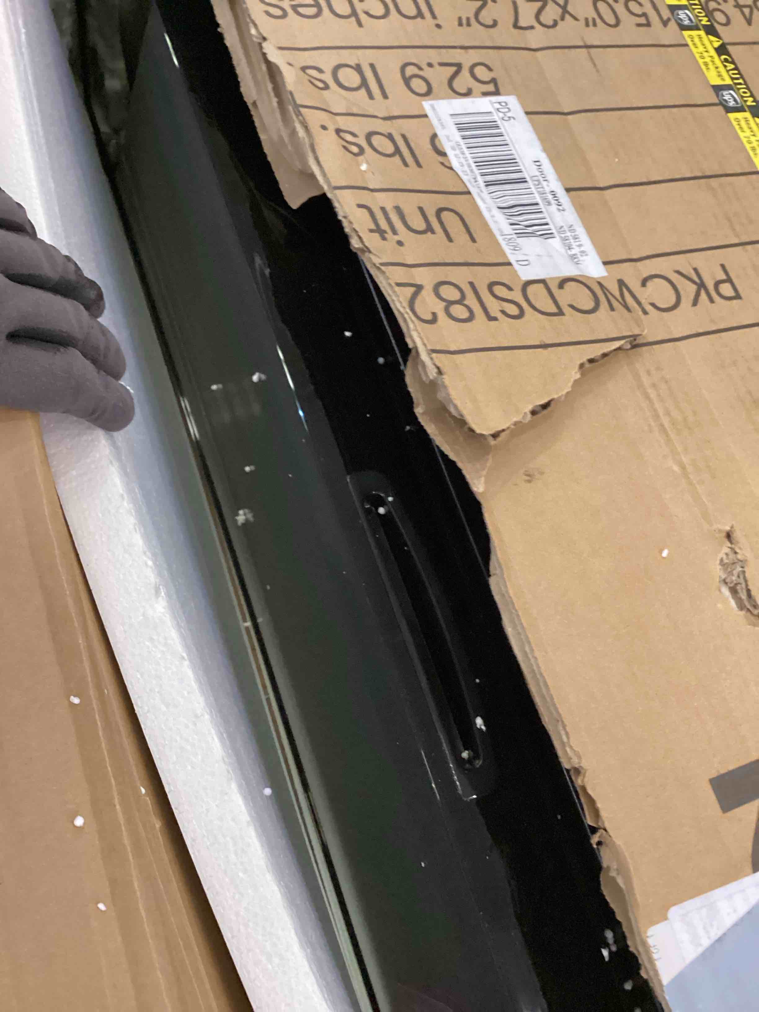 https://s3.amazonaws.com/lotting-images-prod/bidfta/PNK2368958_1754334792262.jpeg