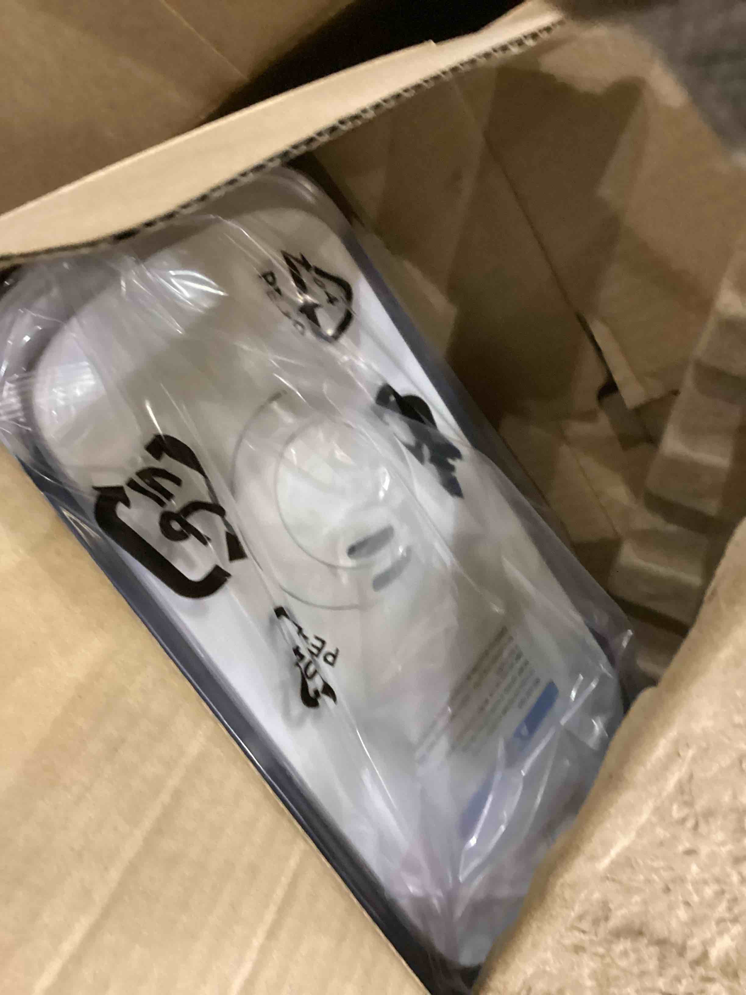 https://s3.amazonaws.com/lotting-images-prod/bidfta/PNK2369500_1754585070139.jpeg