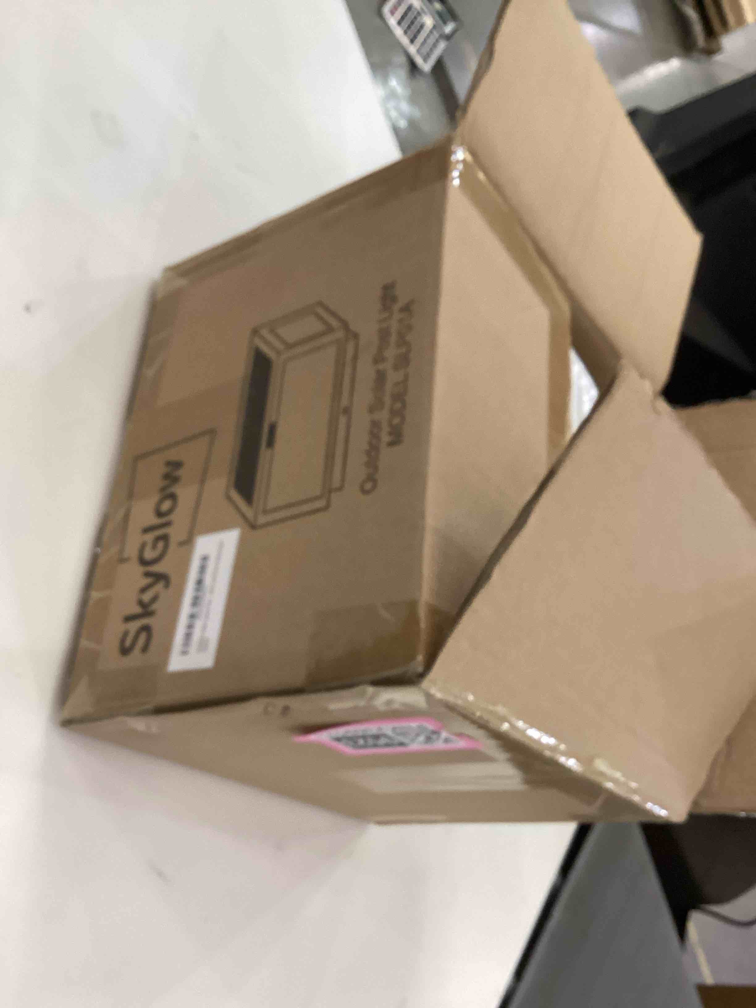 https://s3.amazonaws.com/lotting-images-prod/bidfta/PNK2369523_1754587913499.jpeg