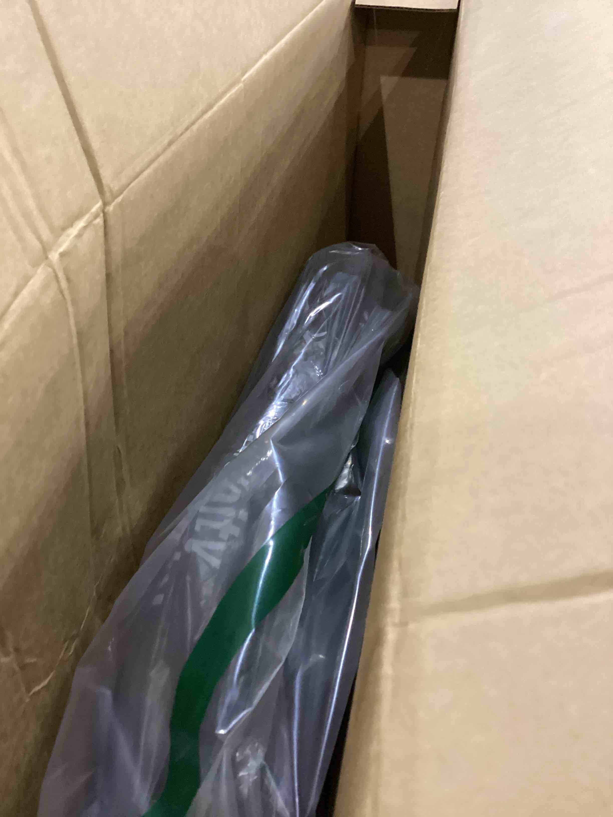 https://s3.amazonaws.com/lotting-images-prod/bidfta/PNK2369680_1754650719286.jpeg