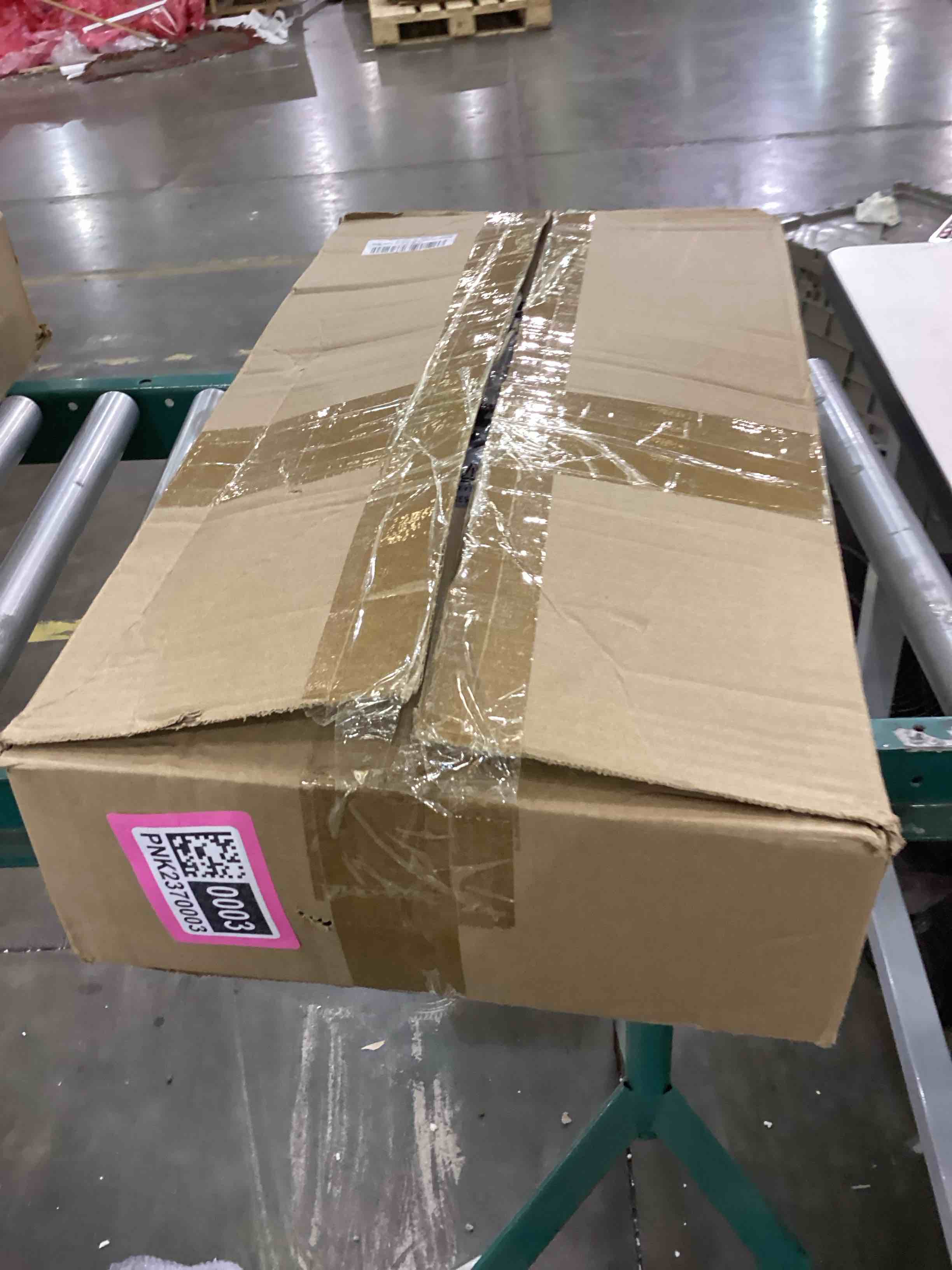 https://s3.amazonaws.com/lotting-images-prod/bidfta/PNK2370014_1754657477756.jpeg