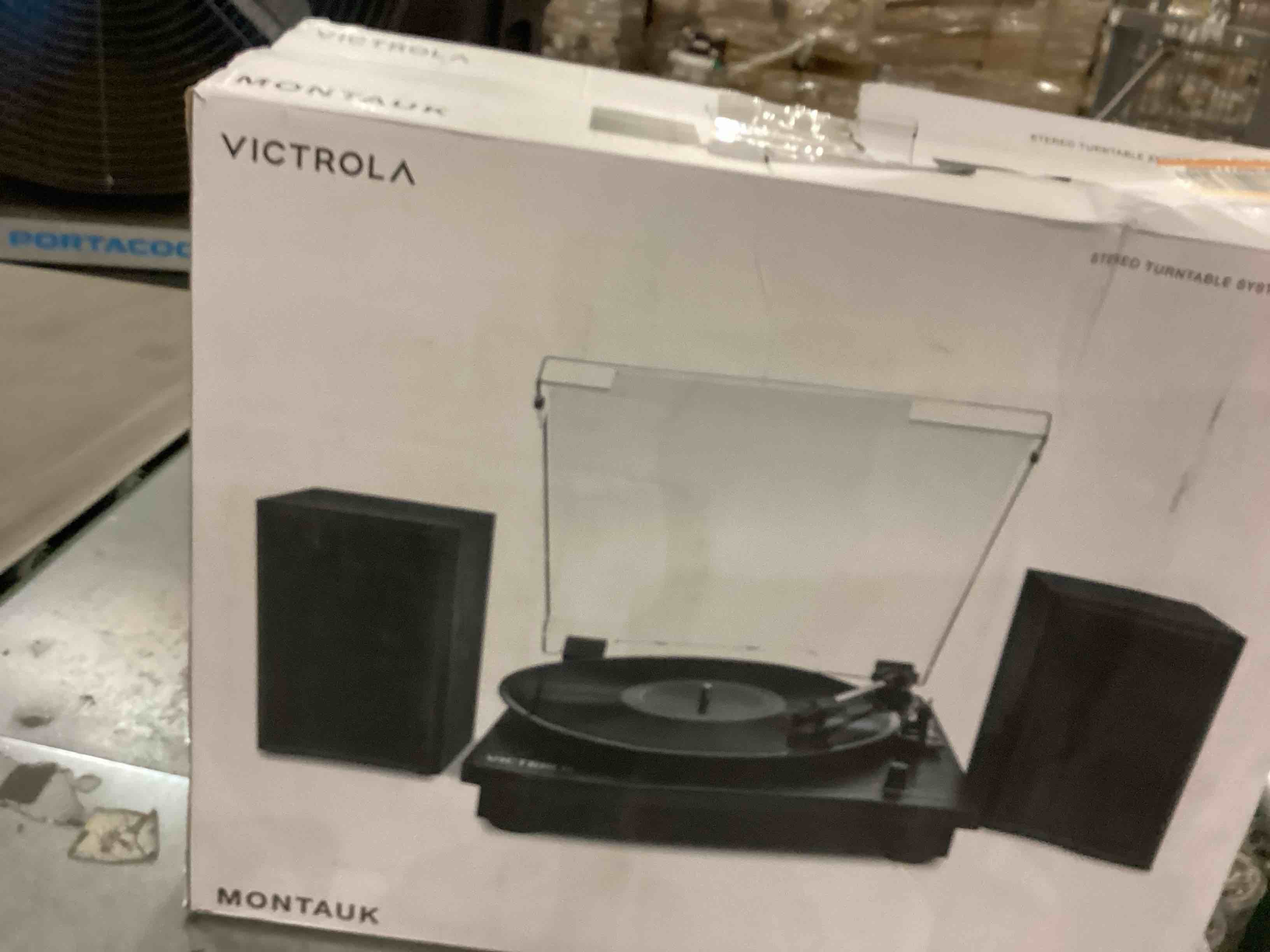 VICTROLA MONTAUK