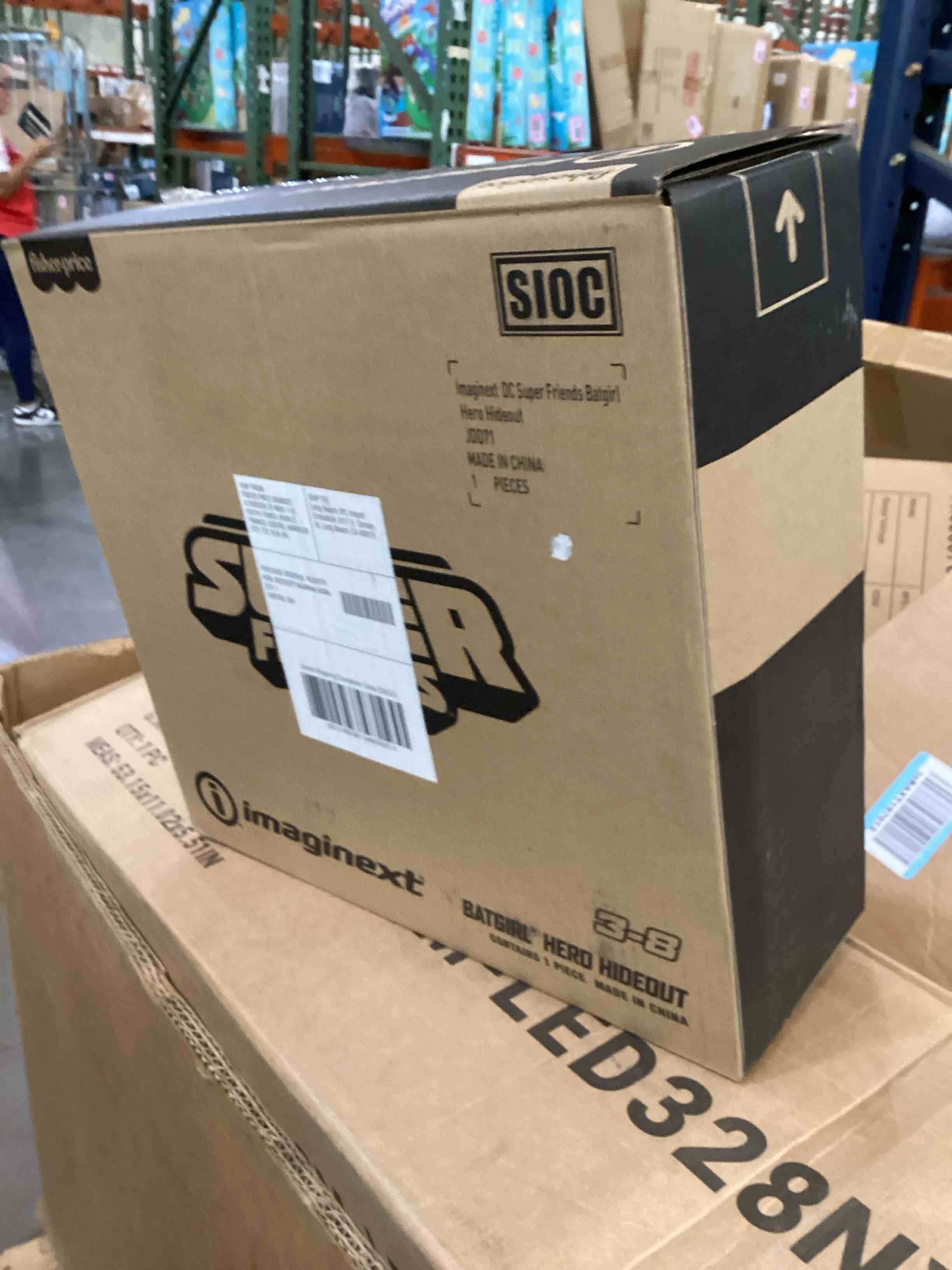 https://s3.amazonaws.com/lotting-images-prod/bidfta/PNK2380351_1755542463691.jpeg
