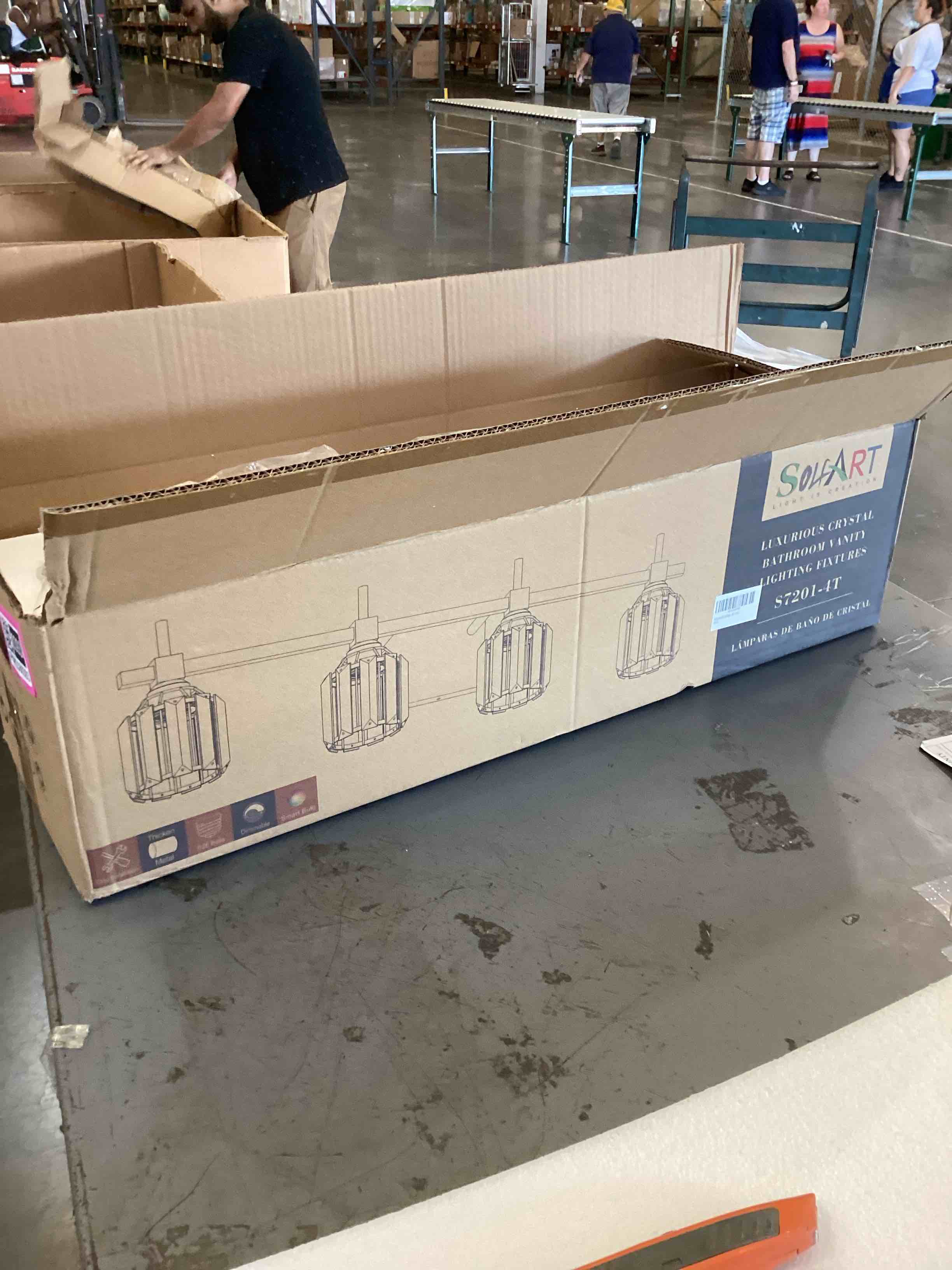 https://s3.amazonaws.com/lotting-images-prod/bidfta/PNK2380393_1755714727281.jpeg