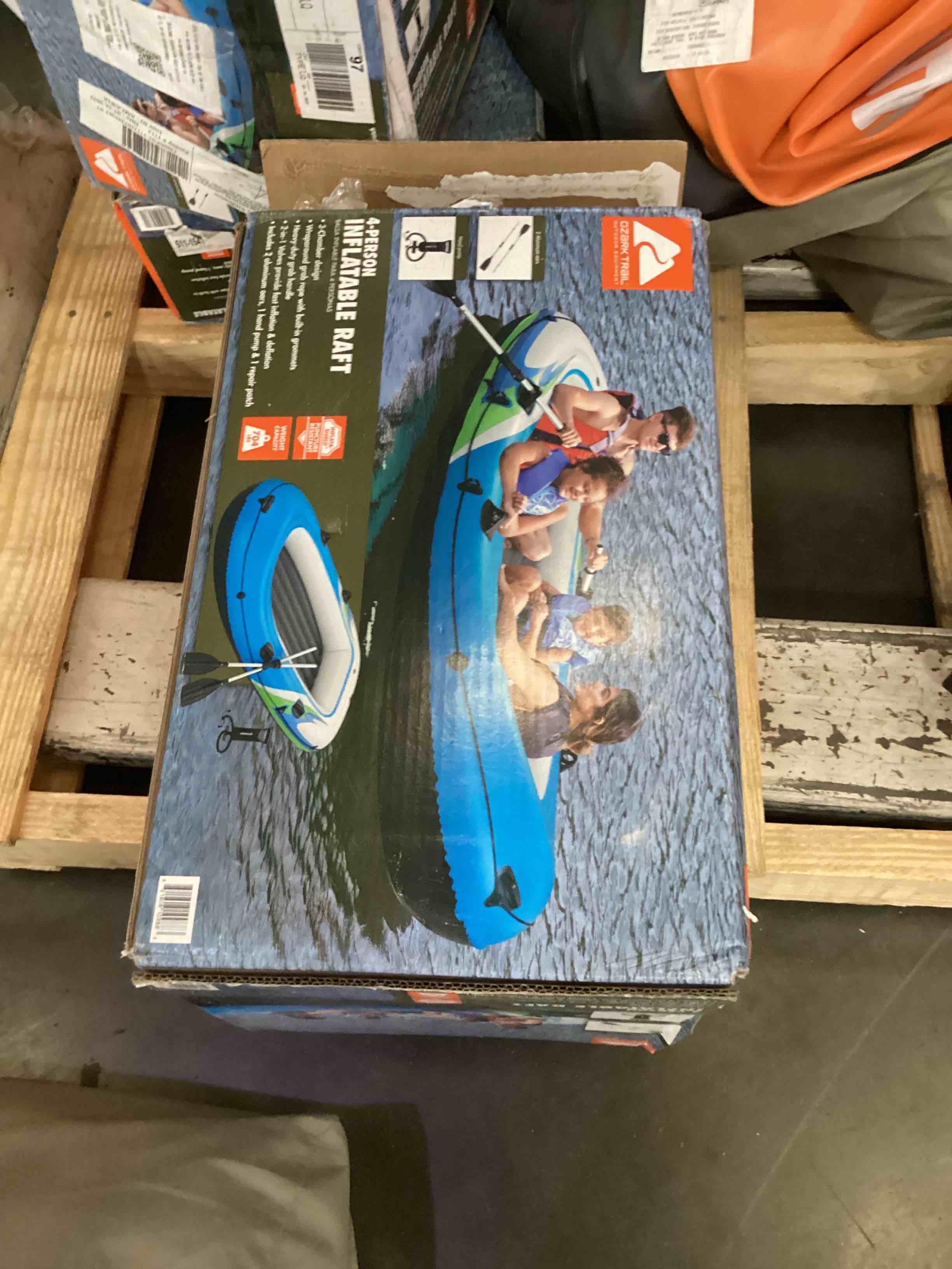 ozark trail 4-person inflatable raft recreational set 9'10" x 50"