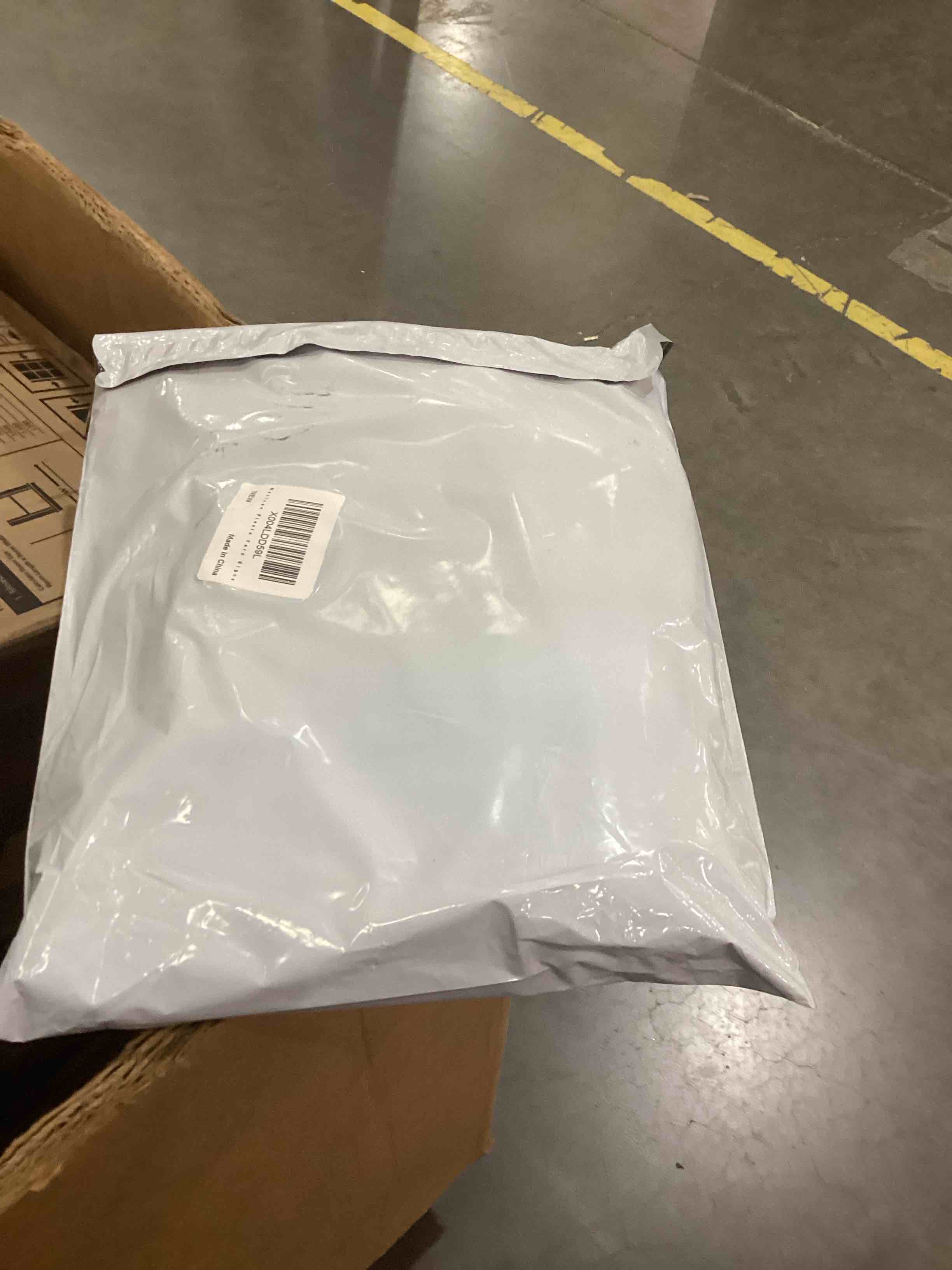 https://s3.amazonaws.com/lotting-images-prod/bidfta/PNK2380744_1755793532797.jpeg