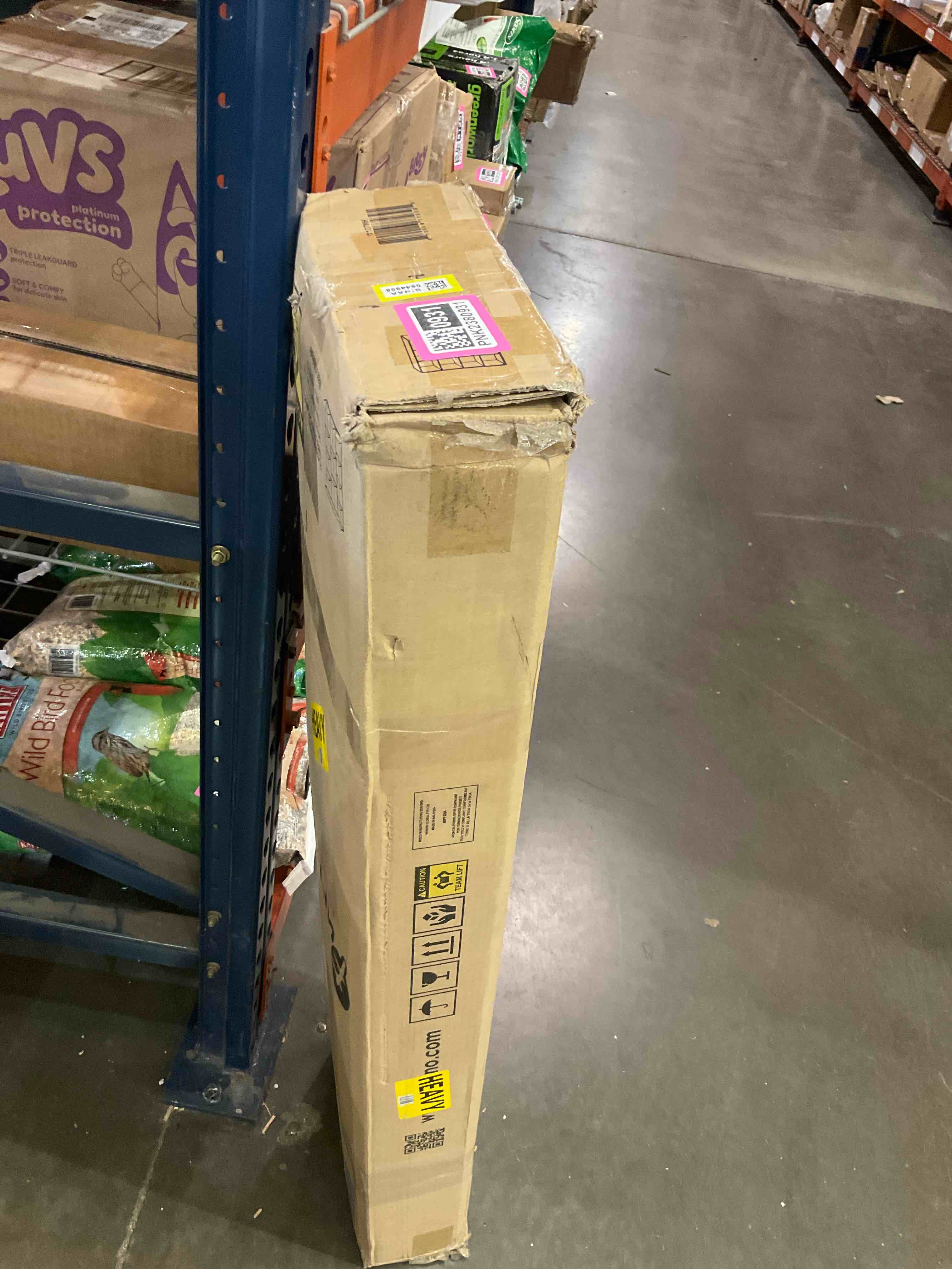 https://s3.amazonaws.com/lotting-images-prod/bidfta/PNK2380931_1756326031410.jpeg
