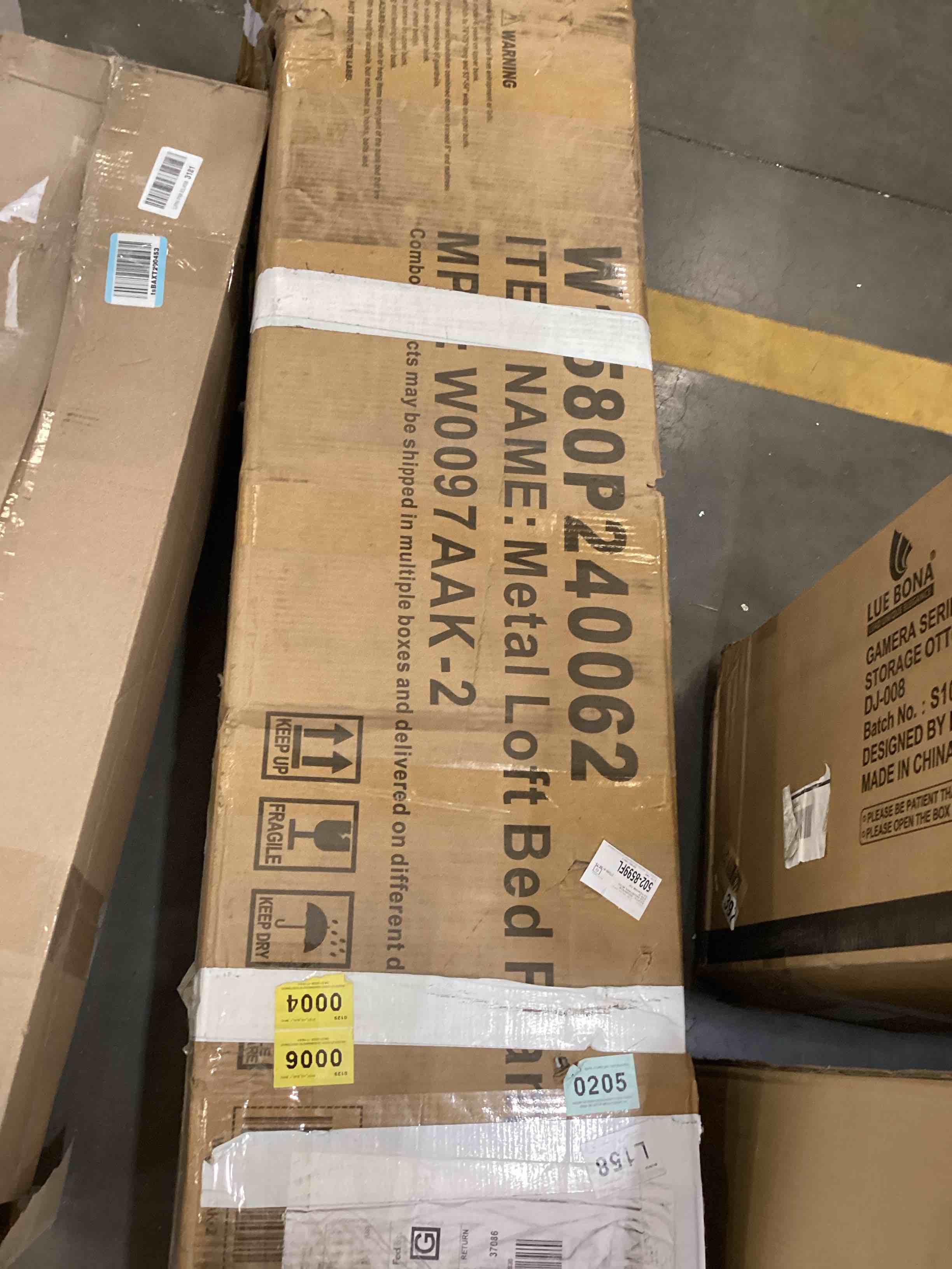 https://s3.amazonaws.com/lotting-images-prod/bidfta/PNK2381070_1757526593732.jpeg