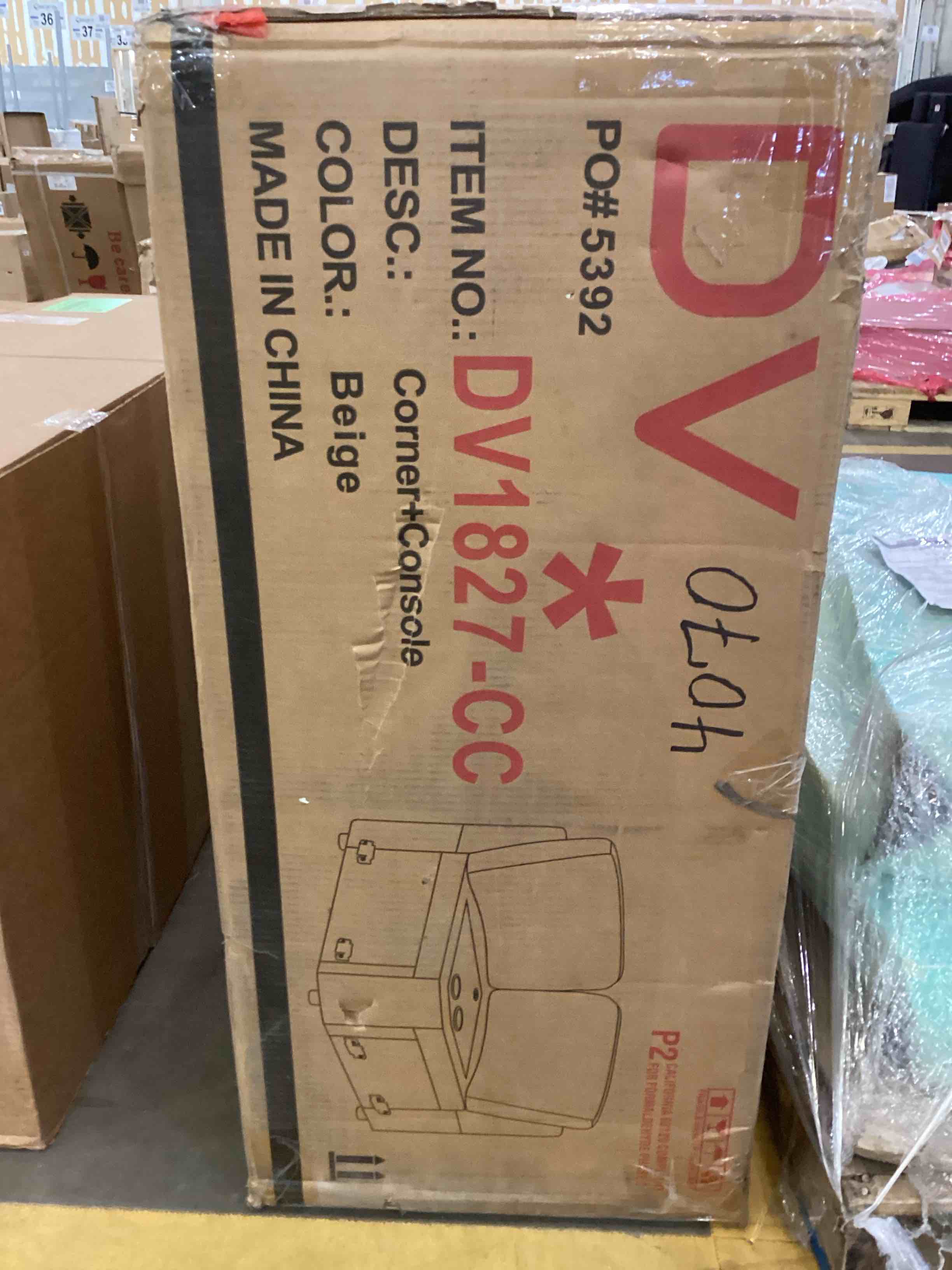 https://s3.amazonaws.com/lotting-images-prod/bidfta/PNK2381228_1757514495404.jpeg