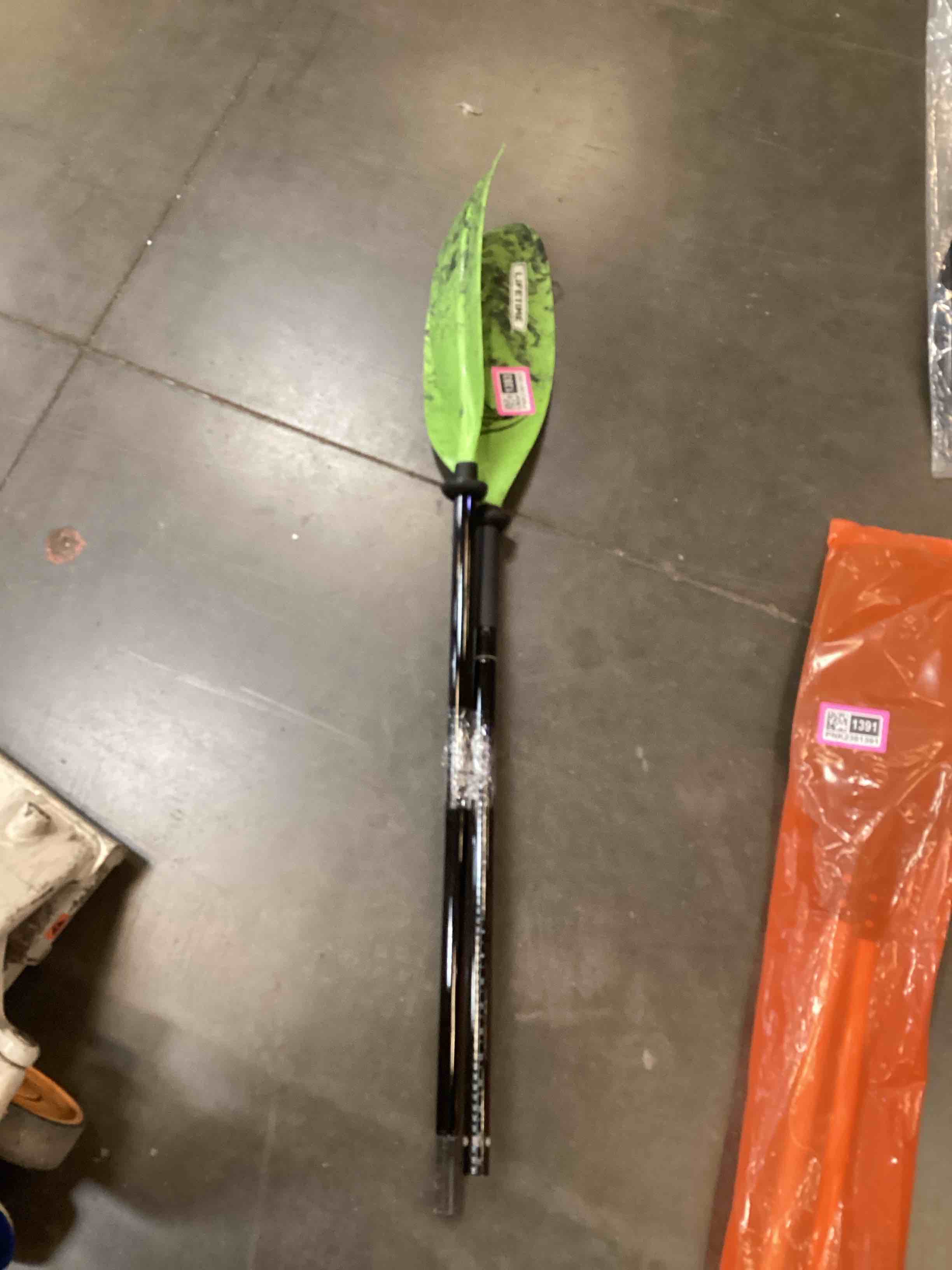 https://s3.amazonaws.com/lotting-images-prod/bidfta/PNK2381393_1757088266054.jpeg