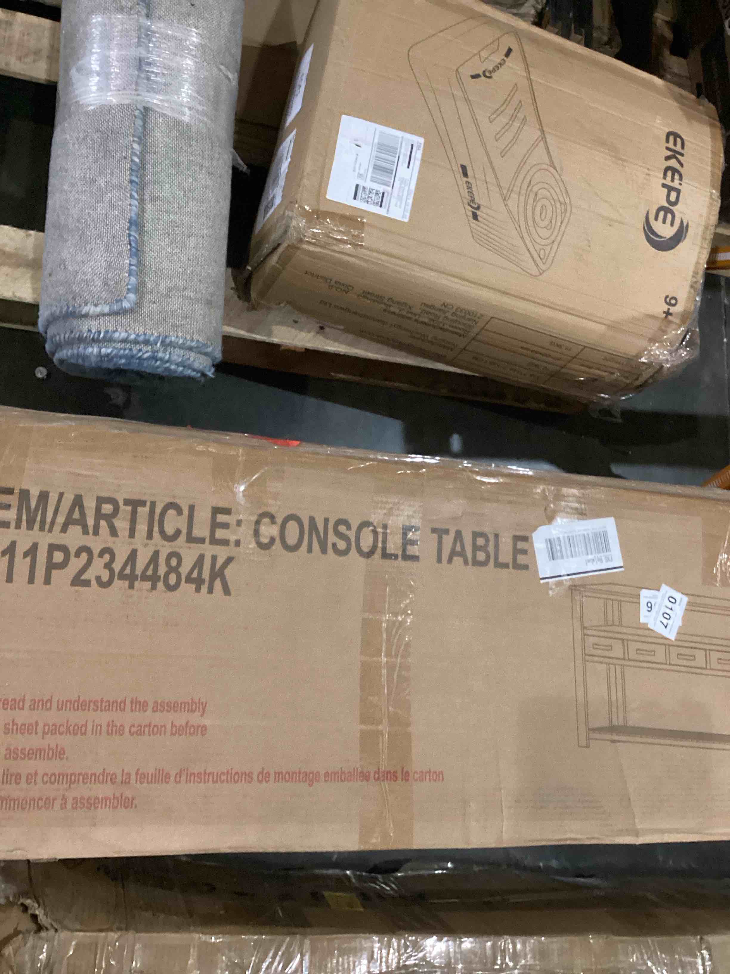 https://s3.amazonaws.com/lotting-images-prod/bidfta/PNK2382037_1758056578605.jpeg