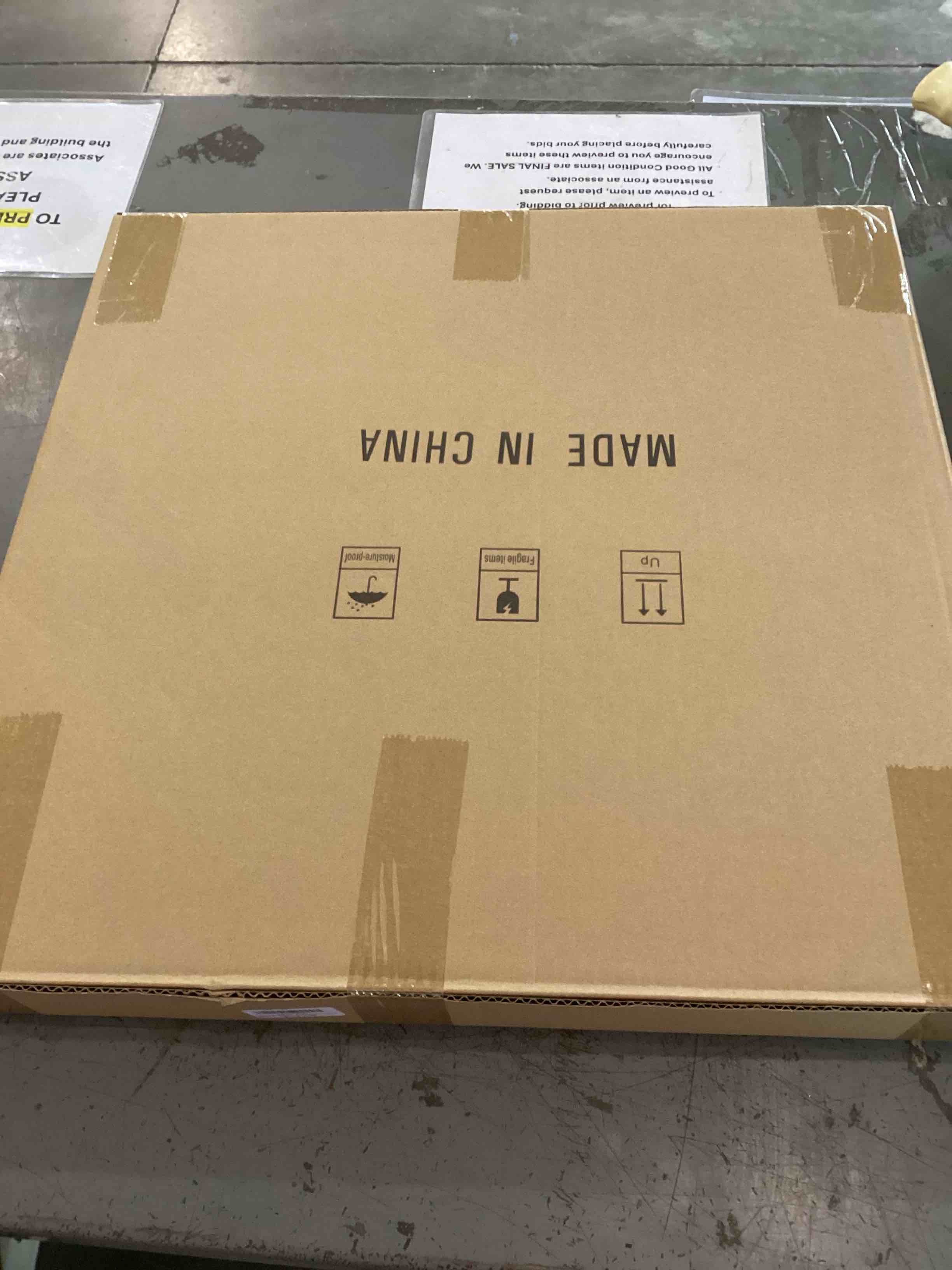 https://s3.amazonaws.com/lotting-images-prod/bidfta/PNK2382511_1760134090529.jpeg